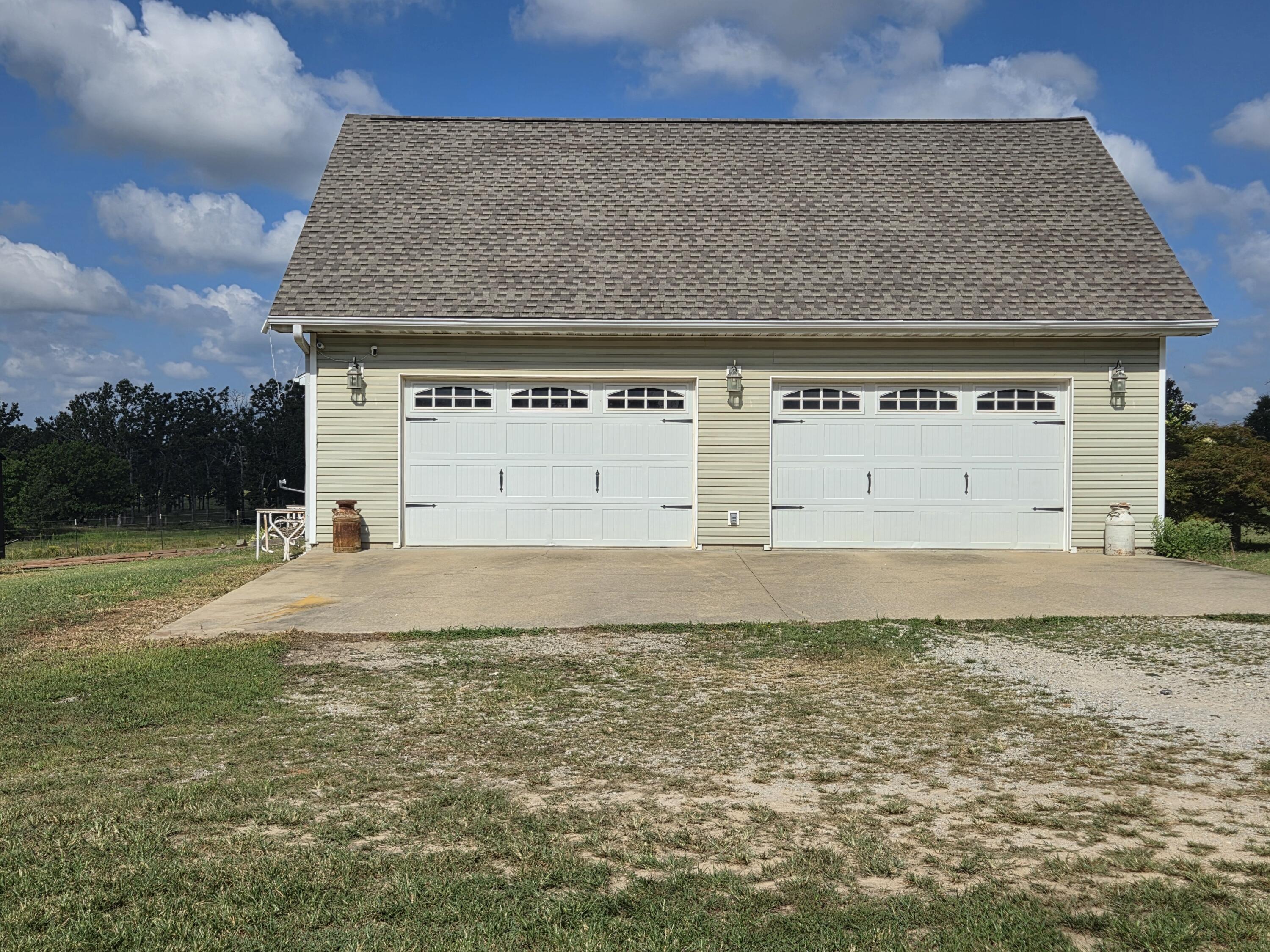 Photo 8 - Farm for sale – 4534  County Road 7000   West Plains, MO