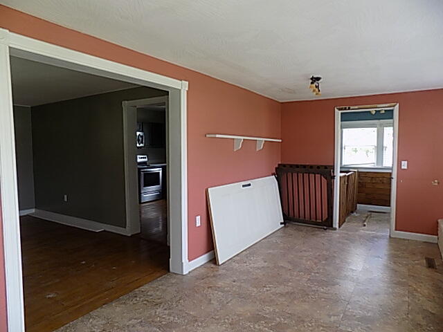 Photo 16 - Residential for sale – 7979  State Highway 14   Sparta, MO