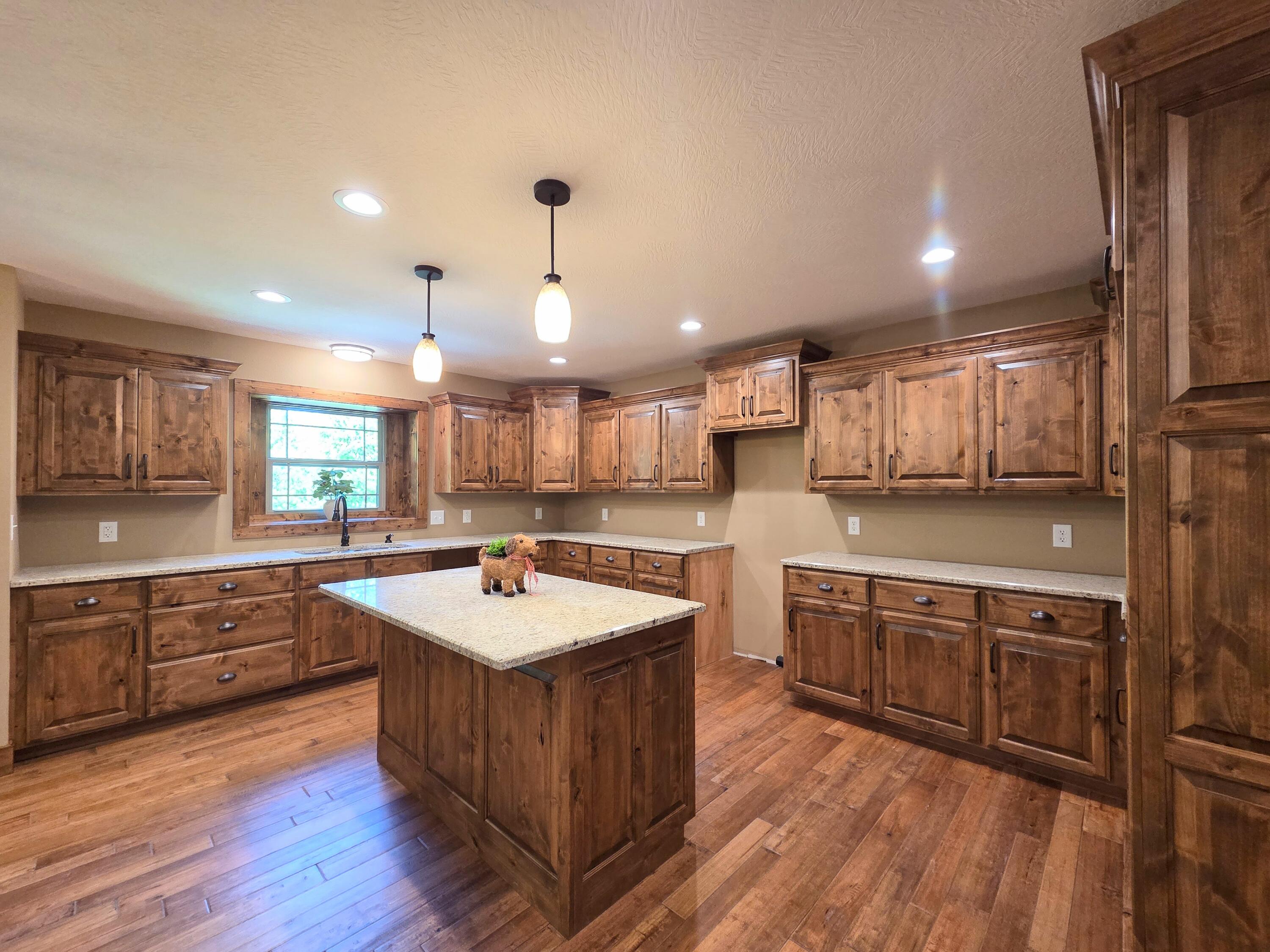 Photo 56 - Residential for sale – 235  Kings Way Drive  Marshfield, MO