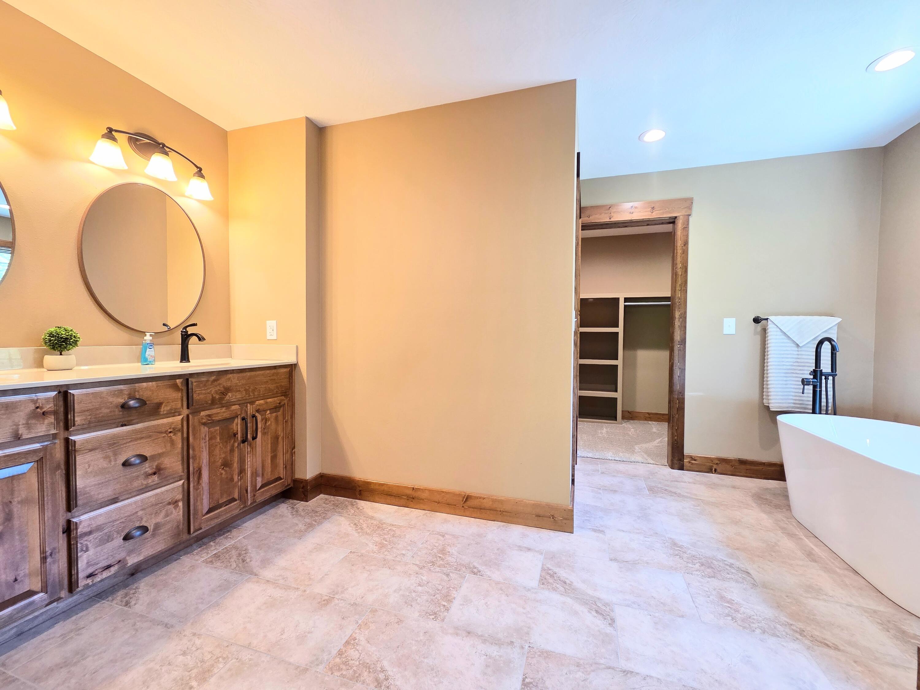 Photo 74 - Residential for sale – 235  Kings Way Drive  Marshfield, MO
