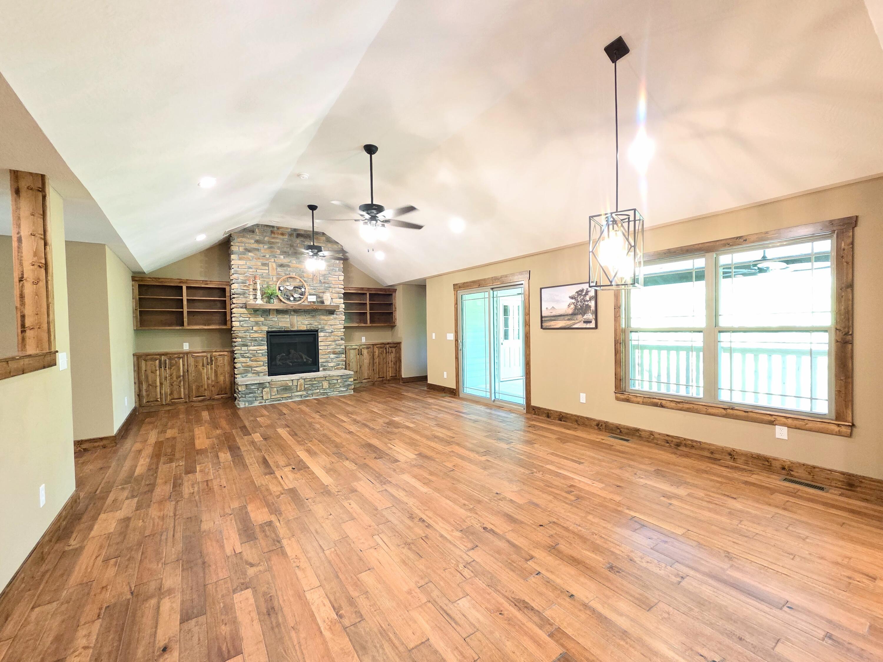 Photo 50 - Residential for sale – 235  Kings Way Drive  Marshfield, MO
