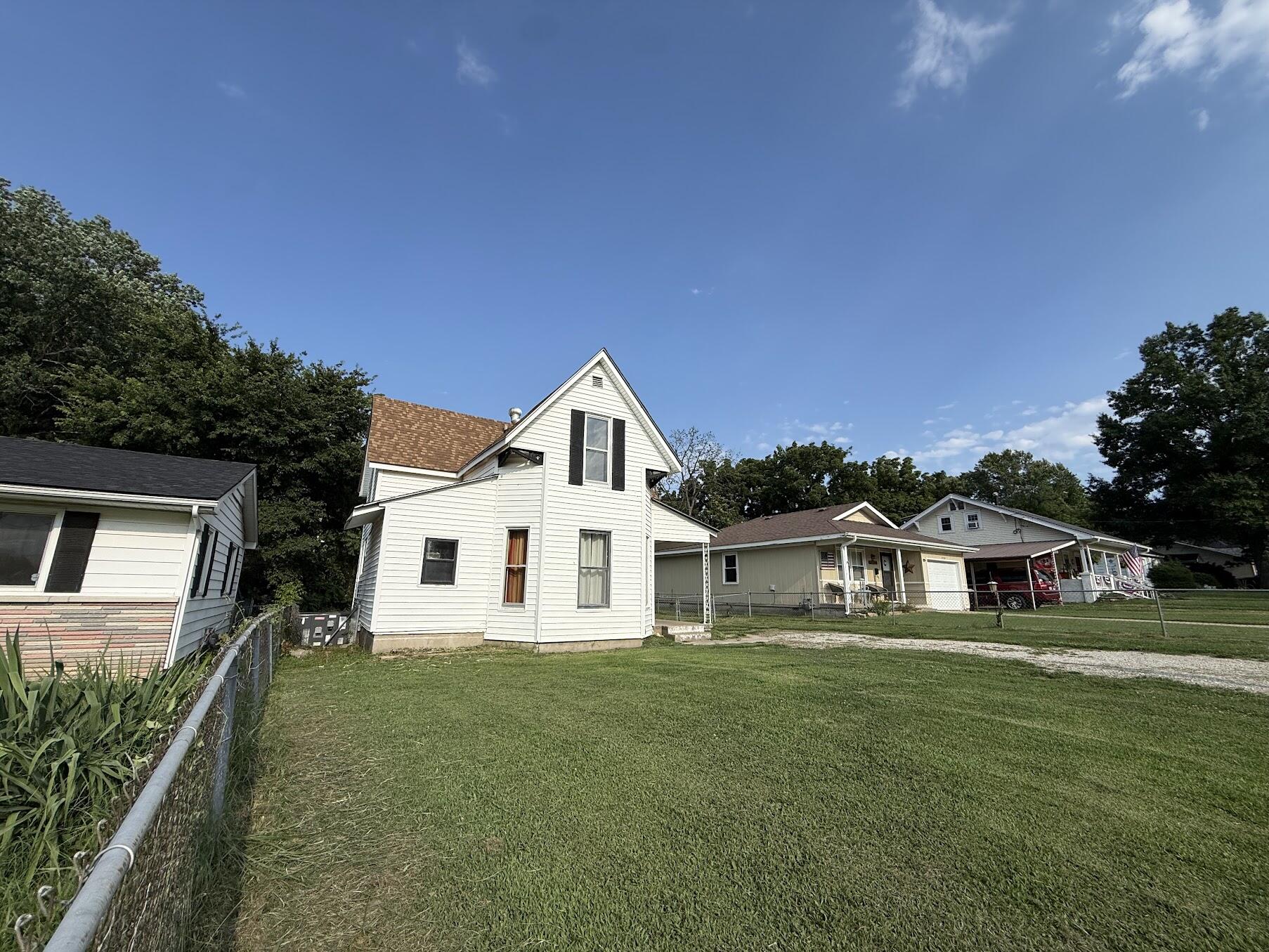 Photo 3 - Residential for sale – 2336 N Ramsey Avenue  Springfield, MO