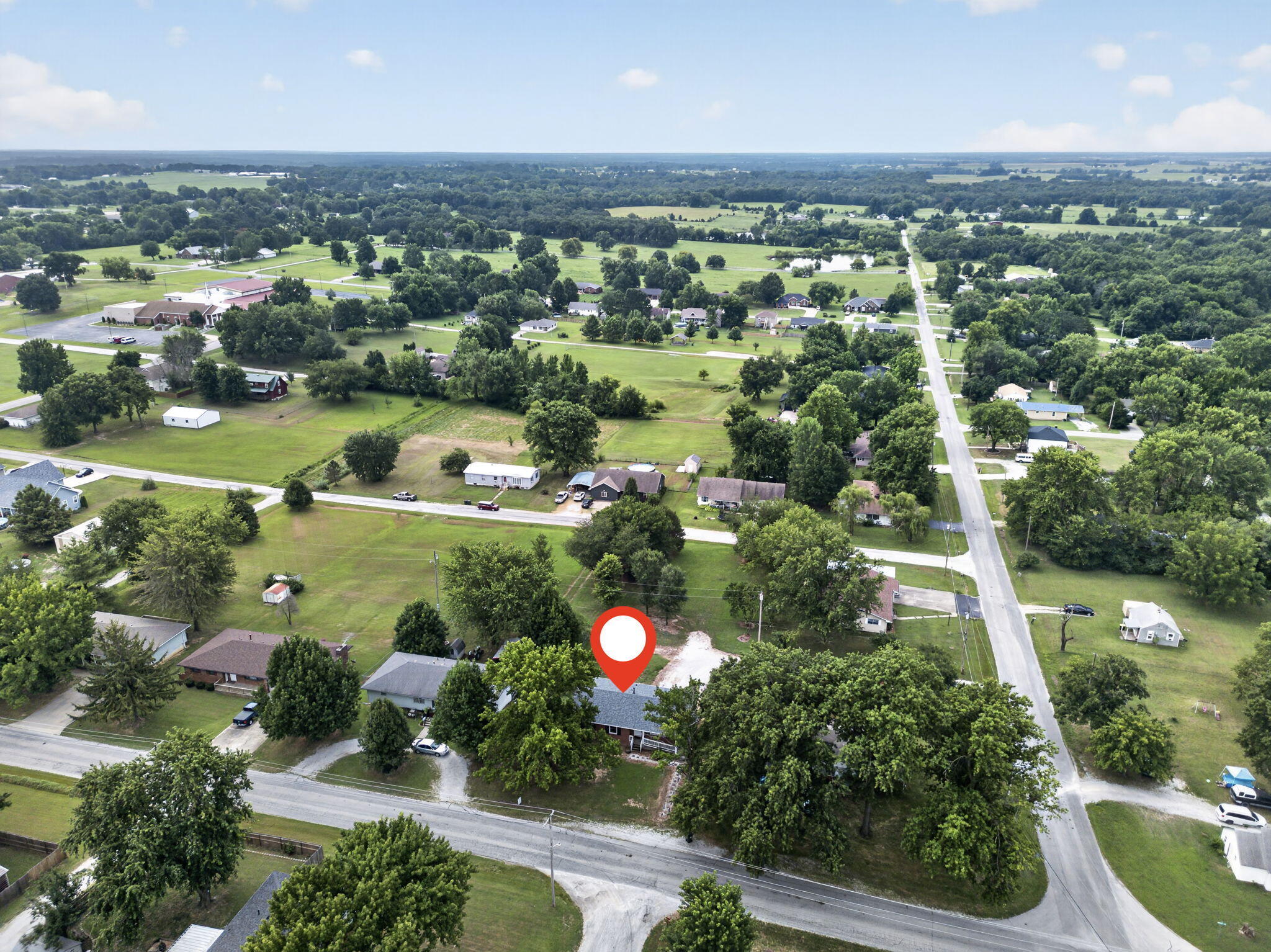 Photo 38 - Residential for sale – 102 E Hospital Road  El Dorado Springs, MO