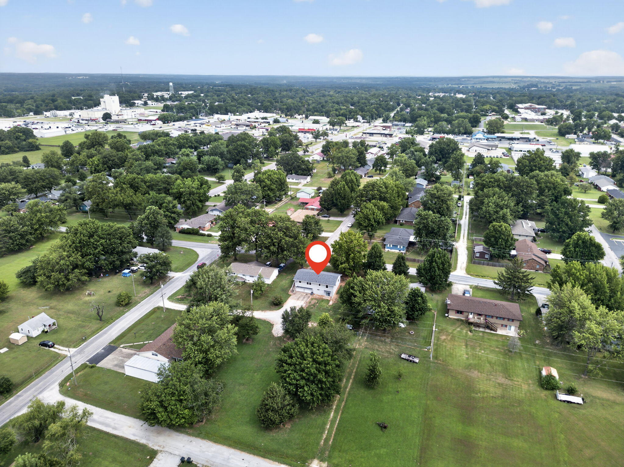 Photo 39 - Residential for sale – 102 E Hospital Road  El Dorado Springs, MO