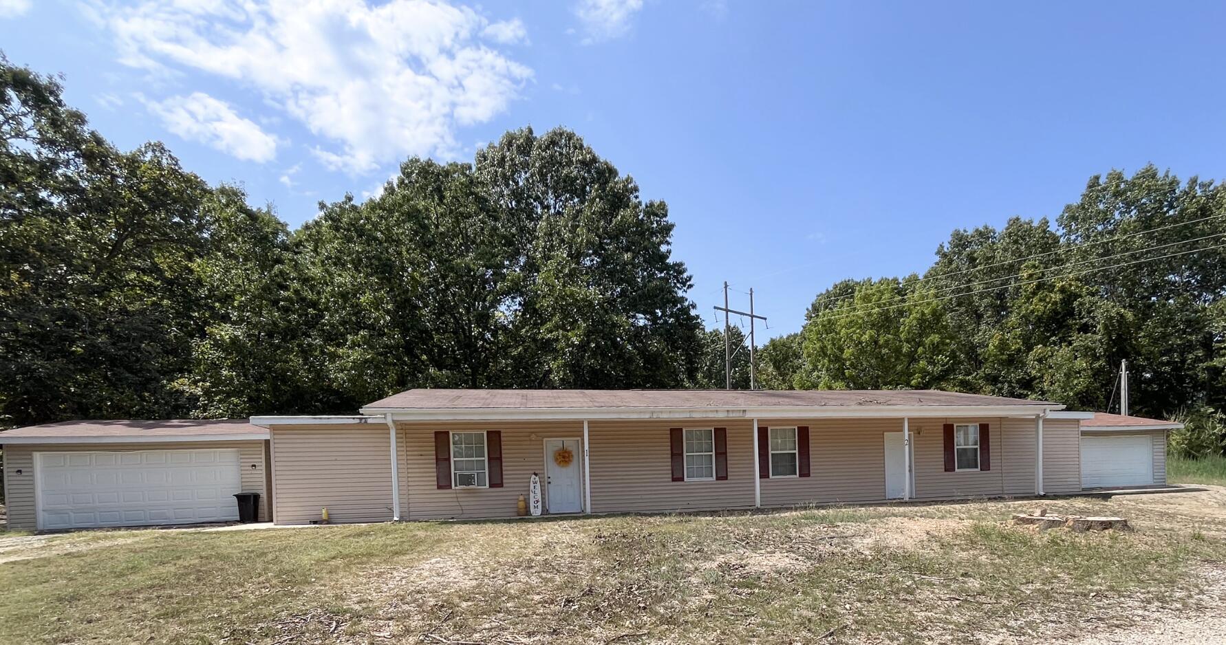 Residential Income for sale – 4848-4849  Private Road 6640   West Plains, MO