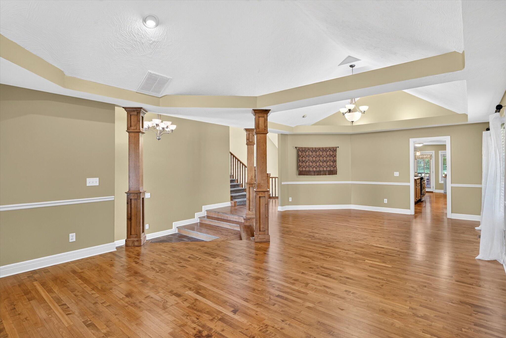 Photo 7 - Residential for sale – 986 W Sycamore Street  Springfield, MO