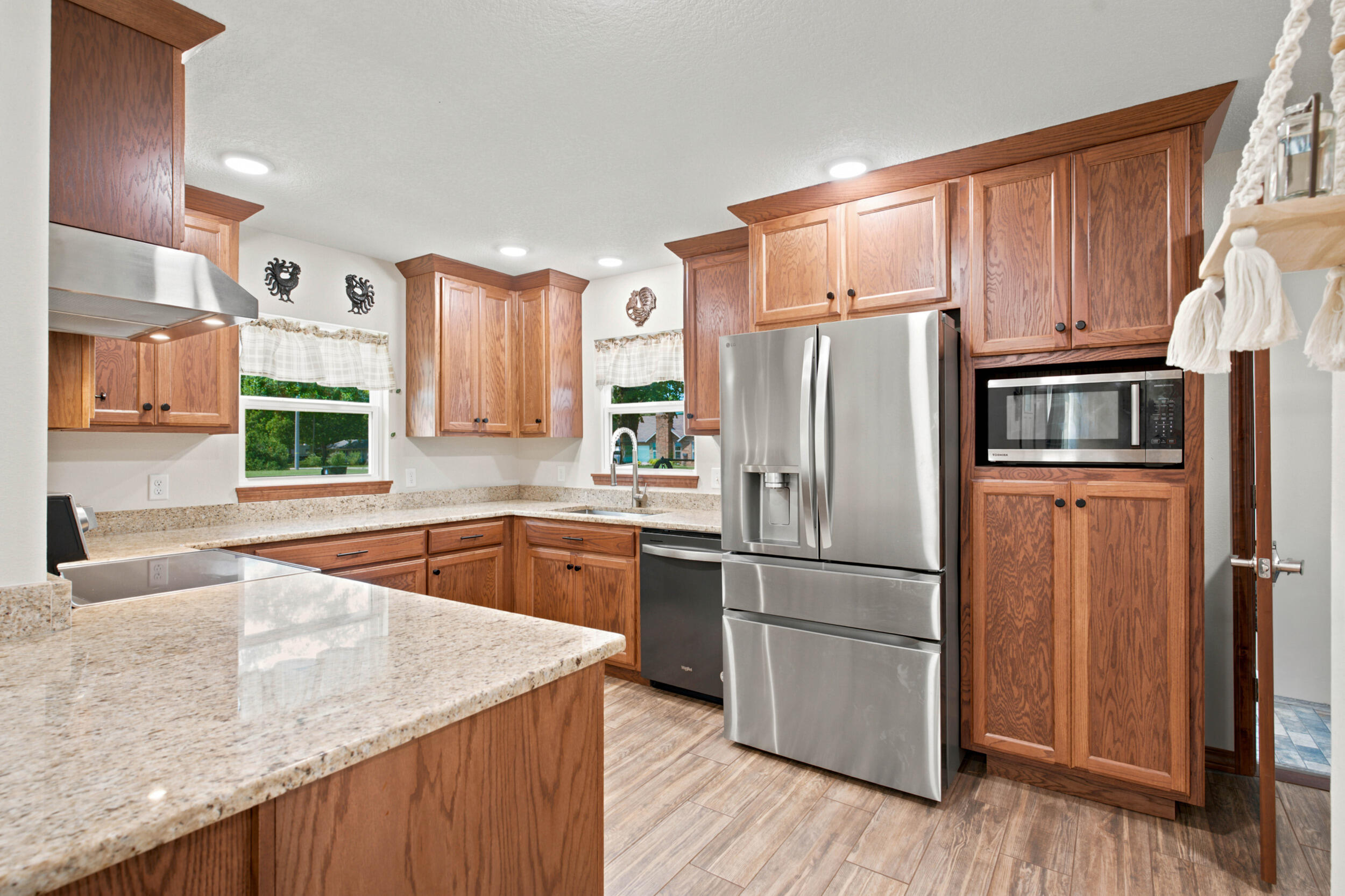 Photo 9 - Residential for sale – 1306  Porter Avenue  Aurora, MO