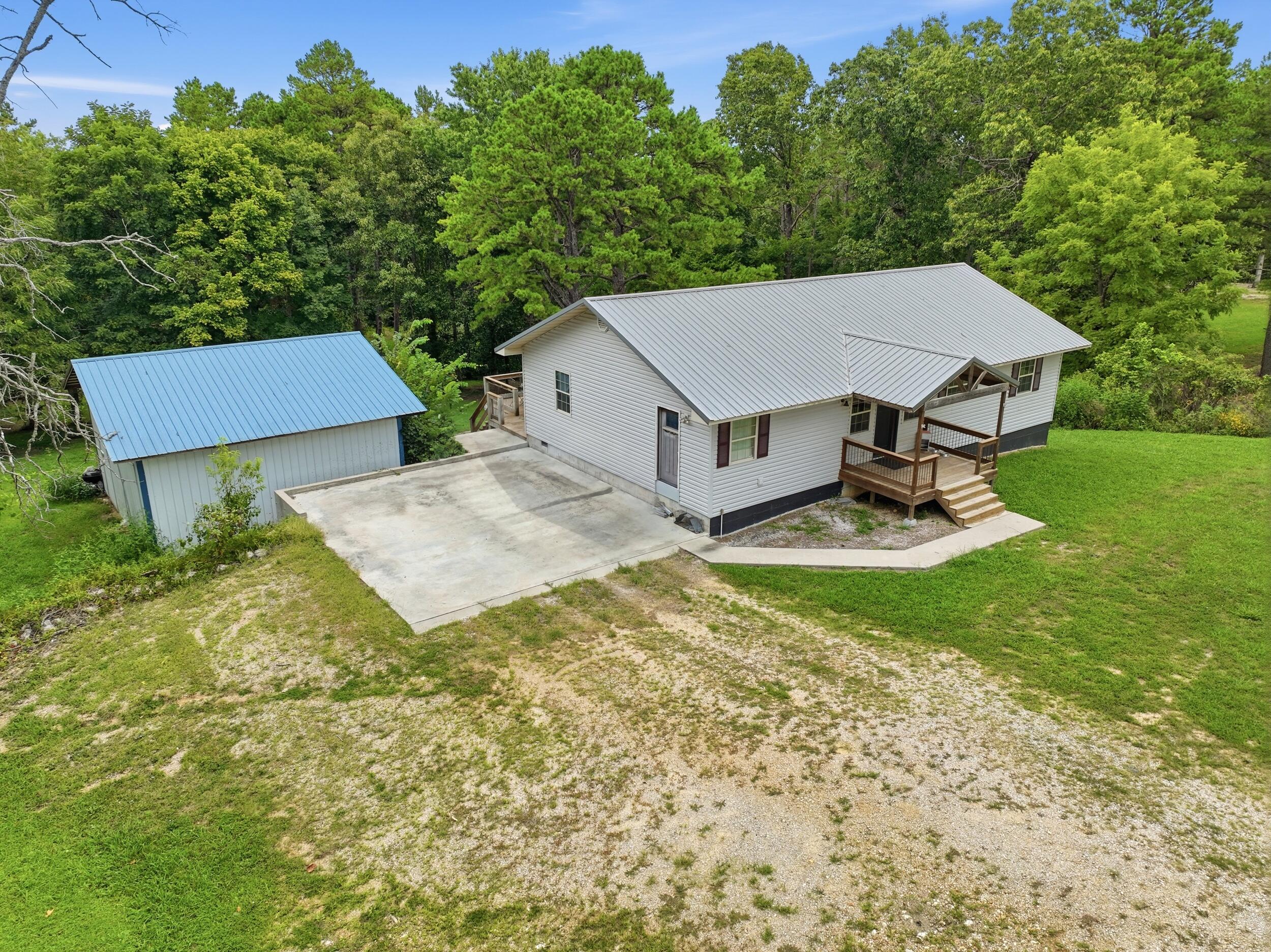 Photo 5 - Residential for sale – 18331  Cr 505   Eminence, MO