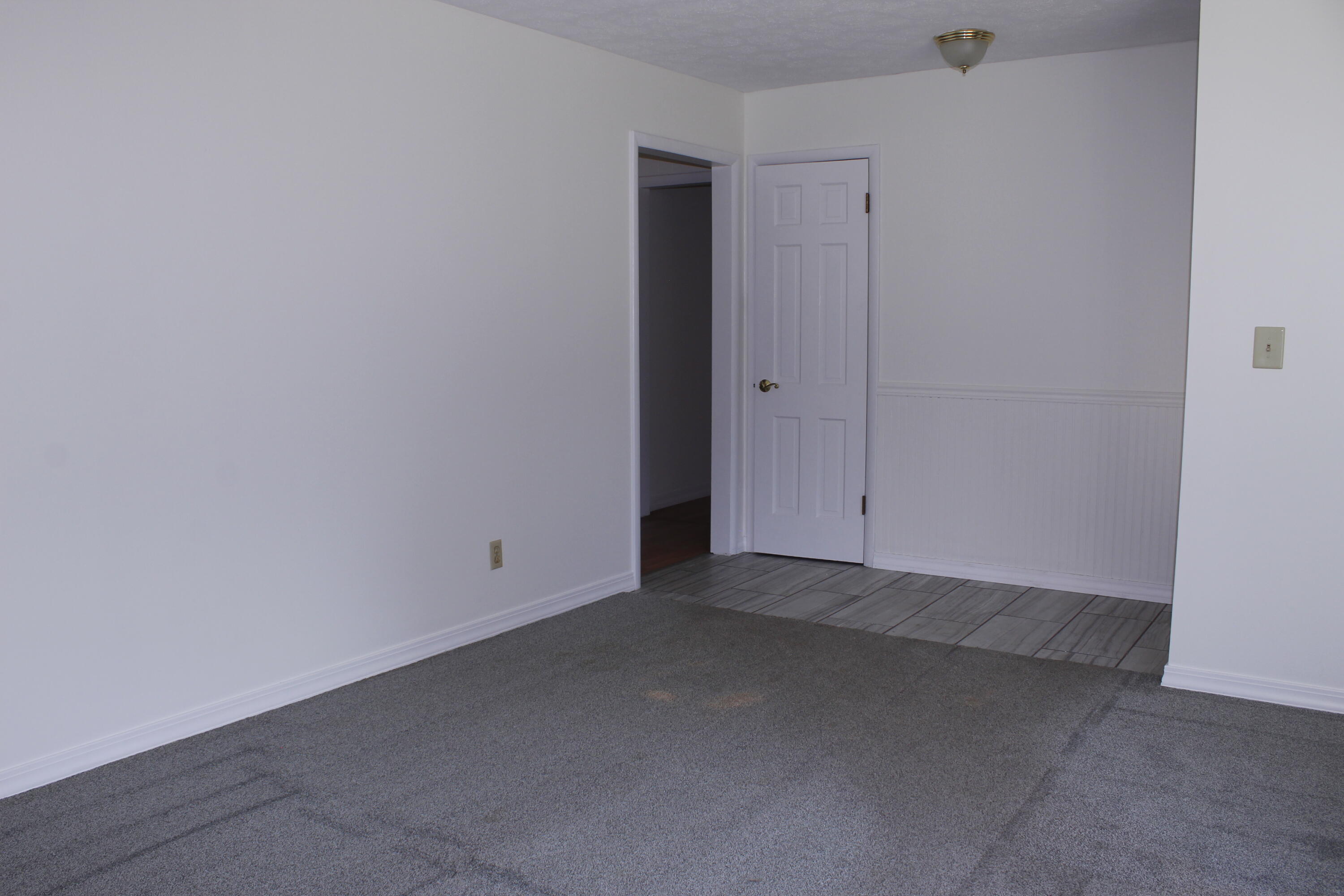 Photo 12 - Residential for sale – 1054 S Peach Tree Avenue  Springfield, MO