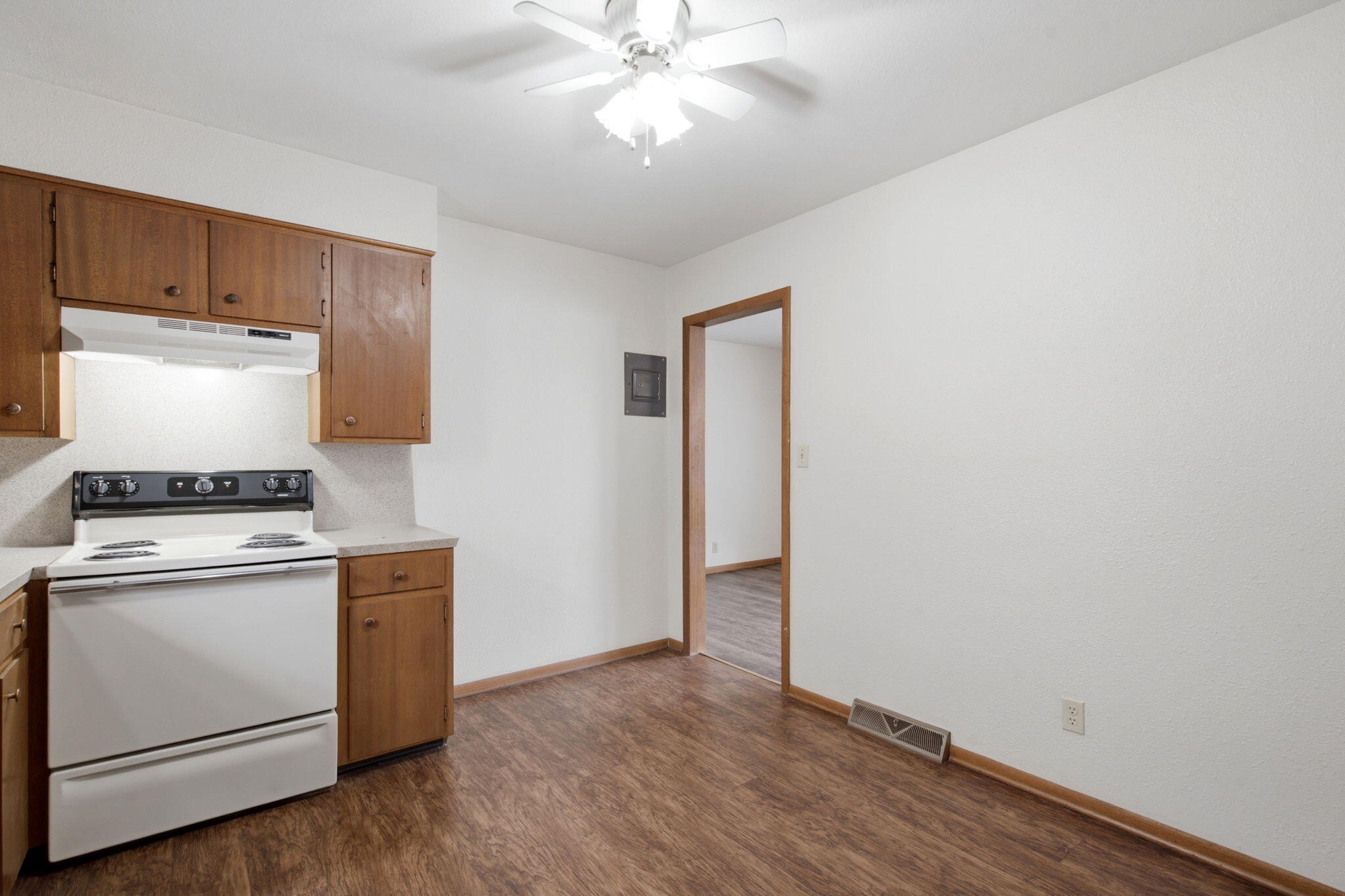 Photo 12 - Residential Lease for sale – 1009 E Walnut Street  Springfield, MO