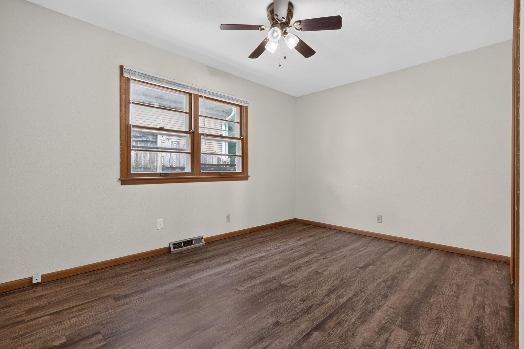 Photo 14 - Residential Lease for sale – 1009 E Walnut Street  Springfield, MO