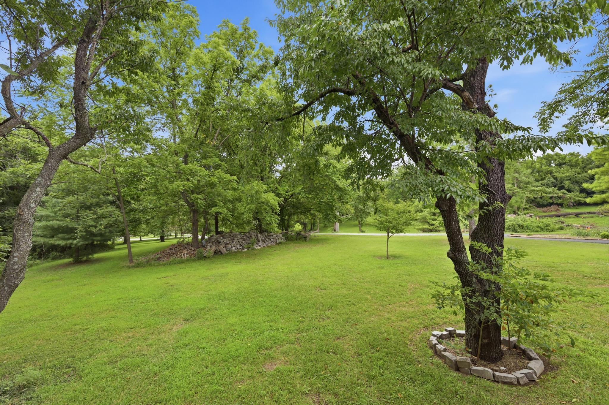 Photo 76 - Residential for sale – 9689  Geranium Road  Carthage, MO
