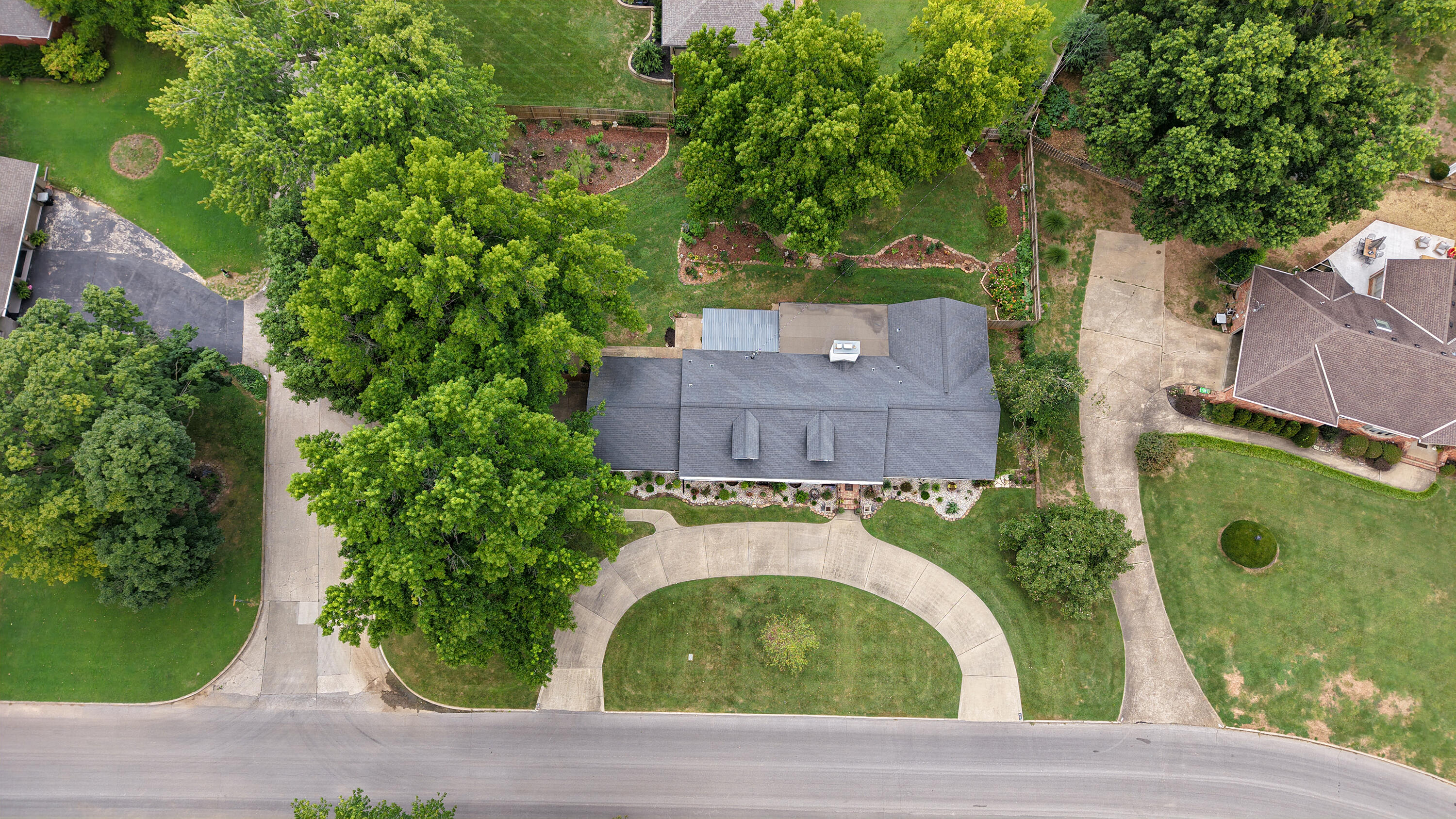 Photo 12 - Residential for sale – 2599 S Skyline Drive  Springfield, MO