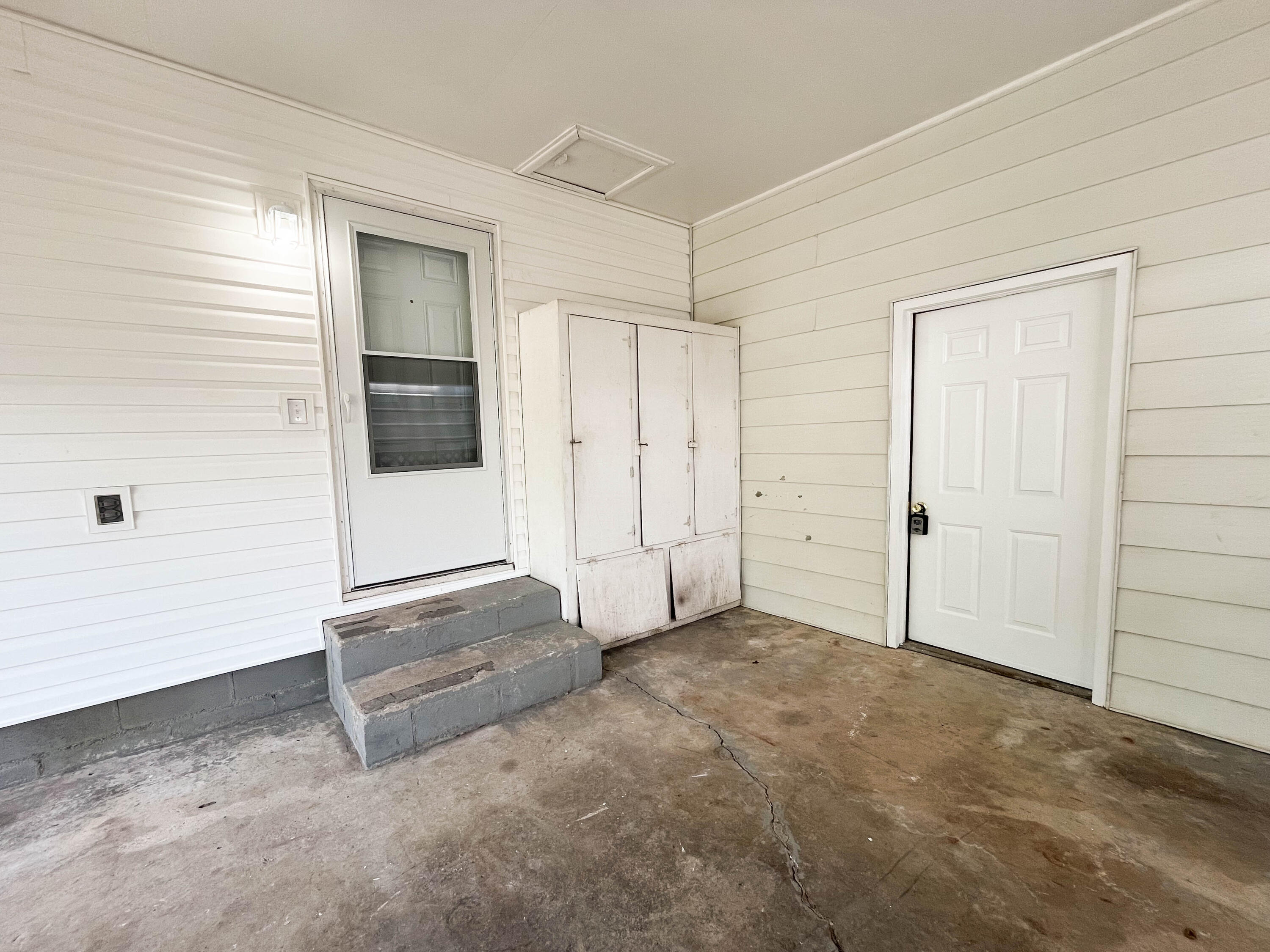 Photo 35 - Residential for sale – 420  Brewer Street  Thayer, MO