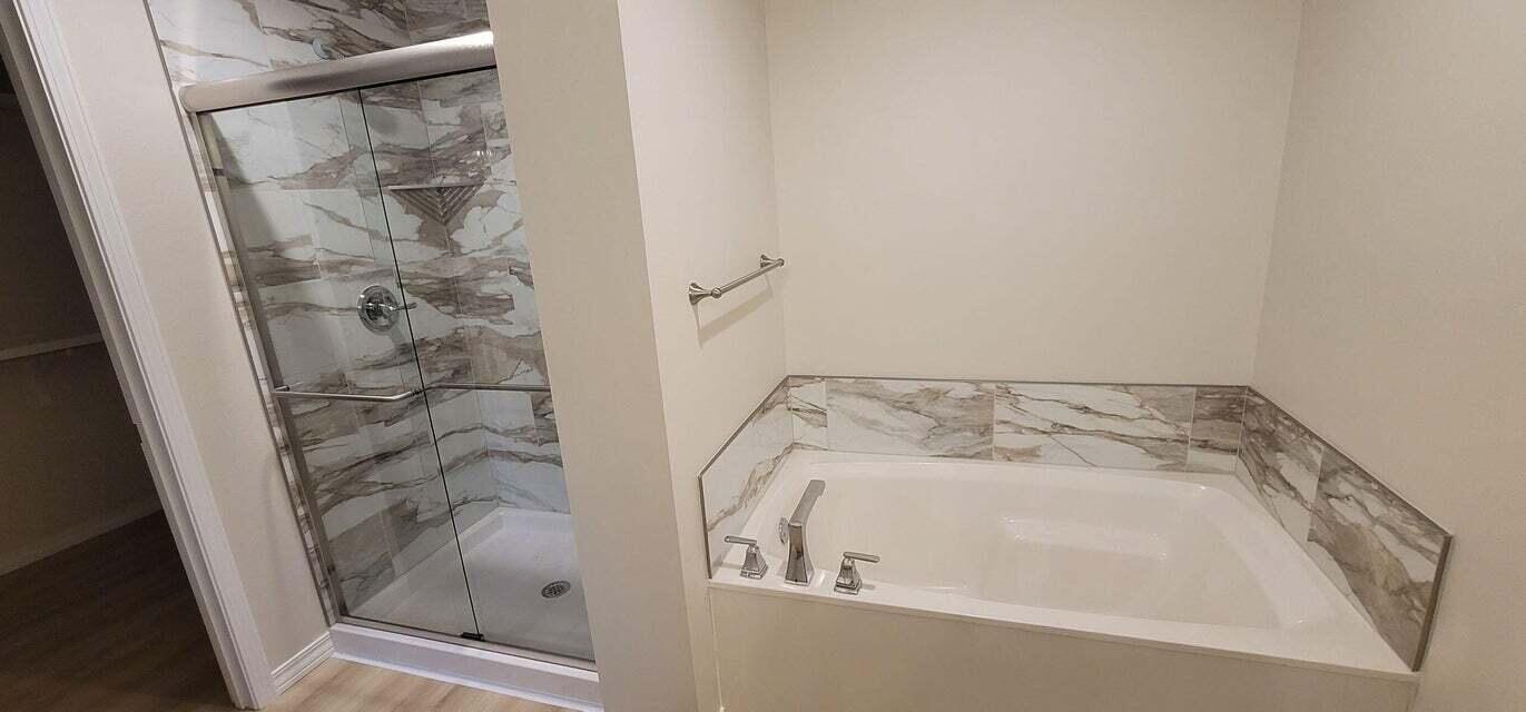 Photo 7 - Residential for sale – 633 W Arbor Glenn Drive  Nixa, MO