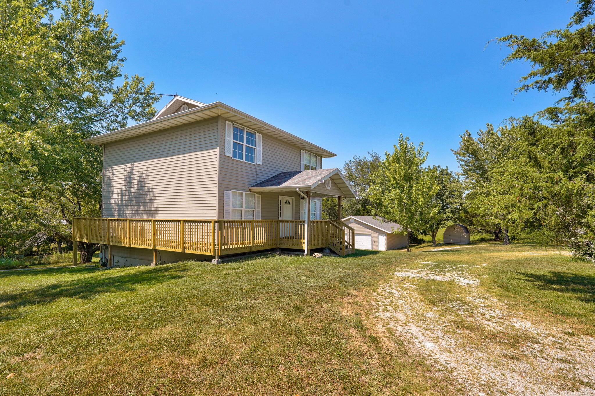 Photo 4 - Residential for sale – 1723  Cottonwood Road  Rogersville, MO