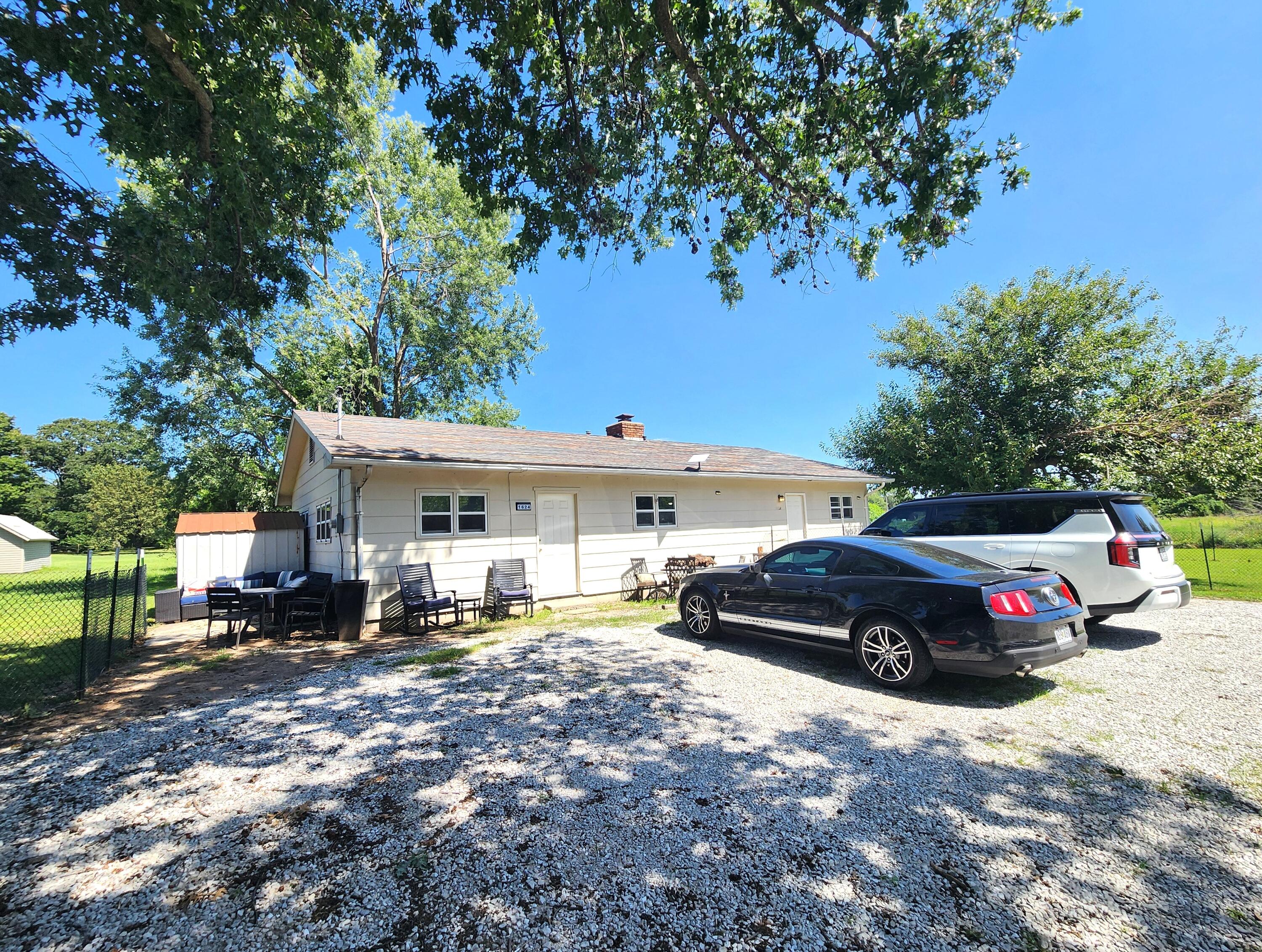 Photo 15 - Residential for sale – 1622 &1624 W Fairview Ave Avenue  Carthage, MO