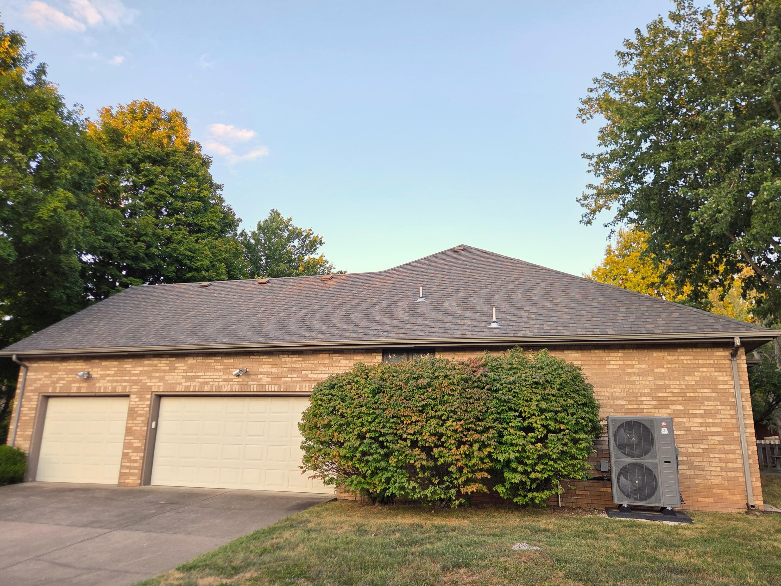 Photo 11 - Residential for sale – 1228 W Beekman Street  Springfield, MO