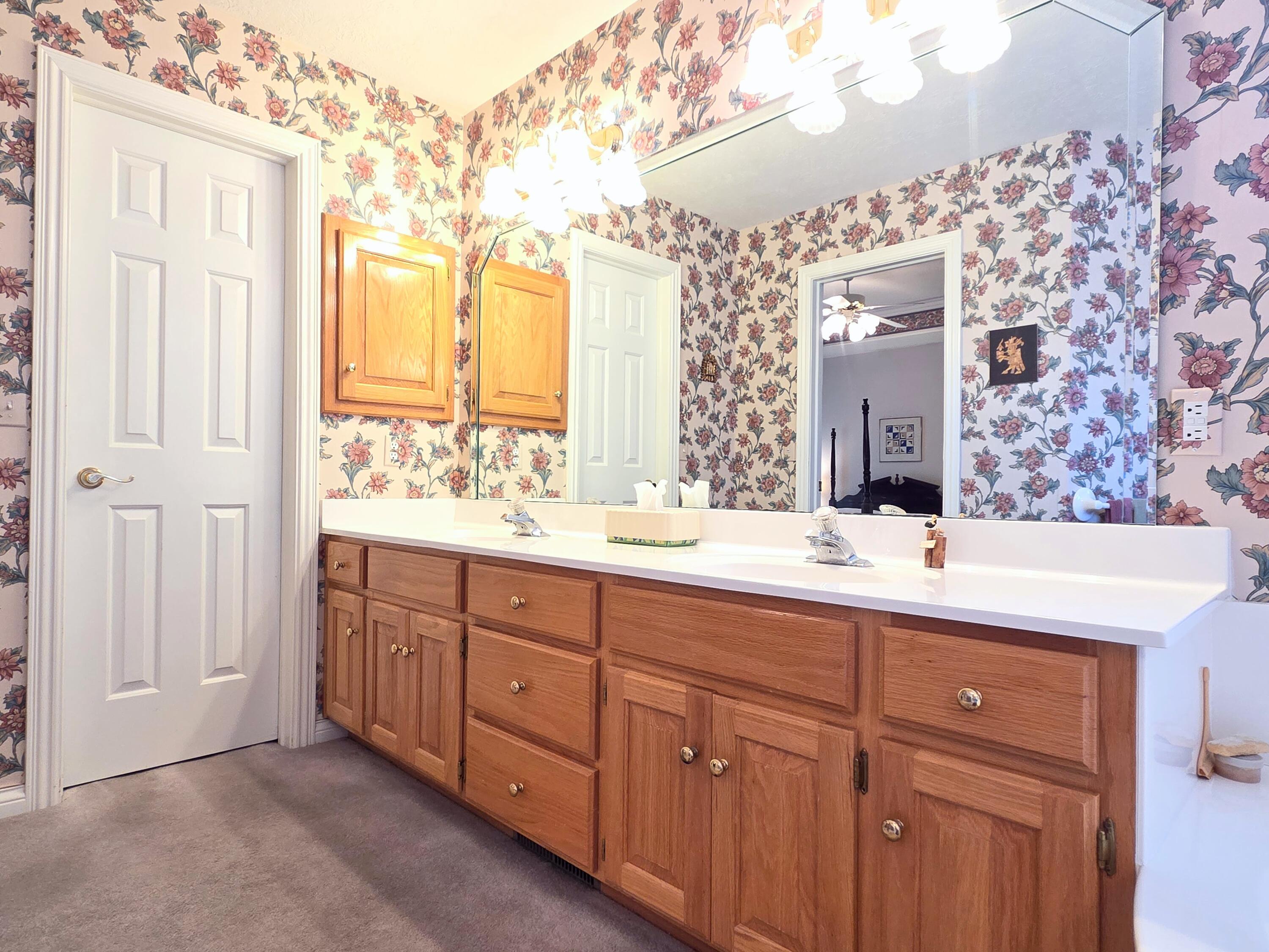 Photo 59 - Residential for sale – 1228 W Beekman Street  Springfield, MO