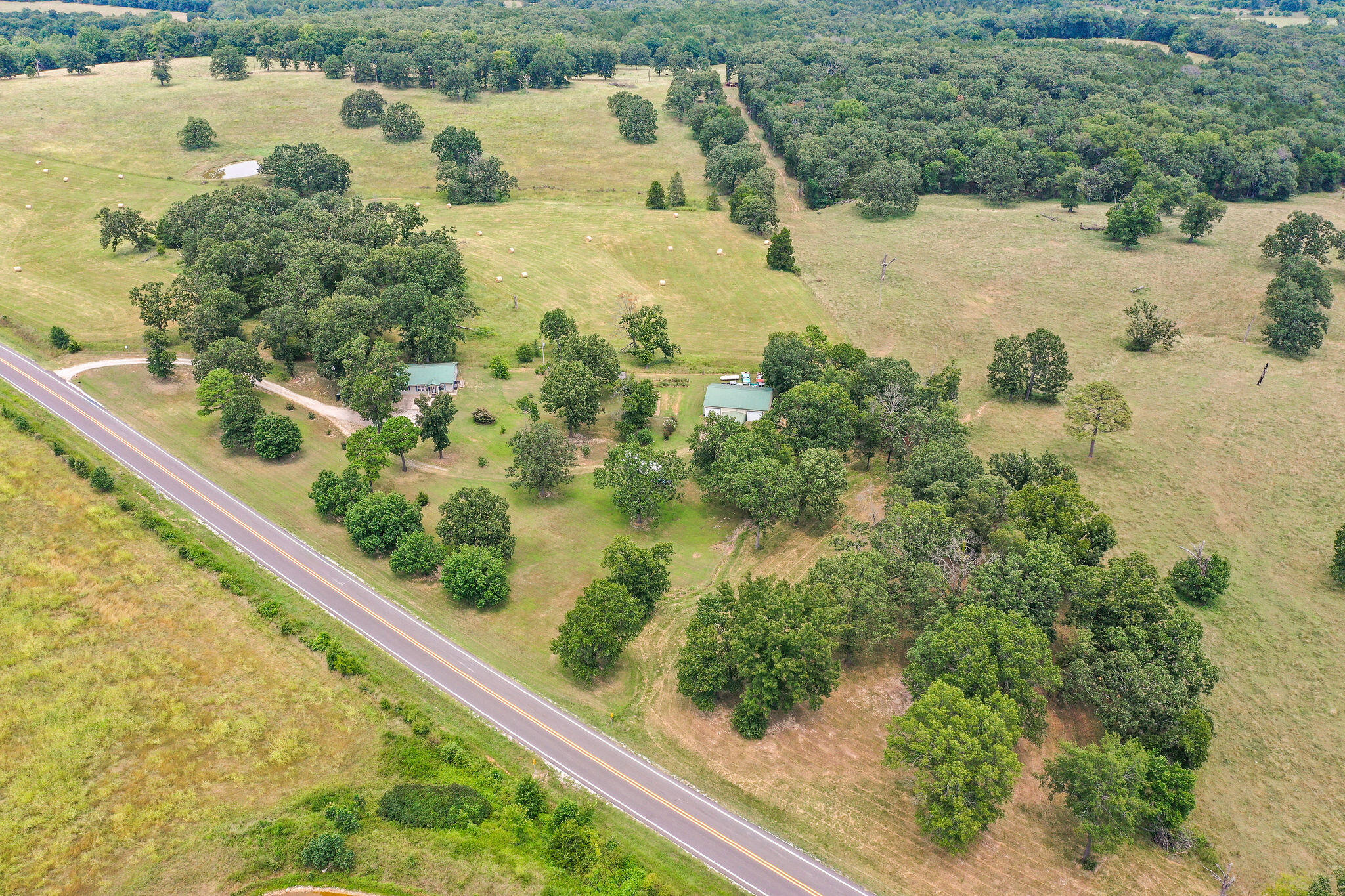 Photo 33 - Residential for sale – 6631  Arkansas   143   Berryville, AR