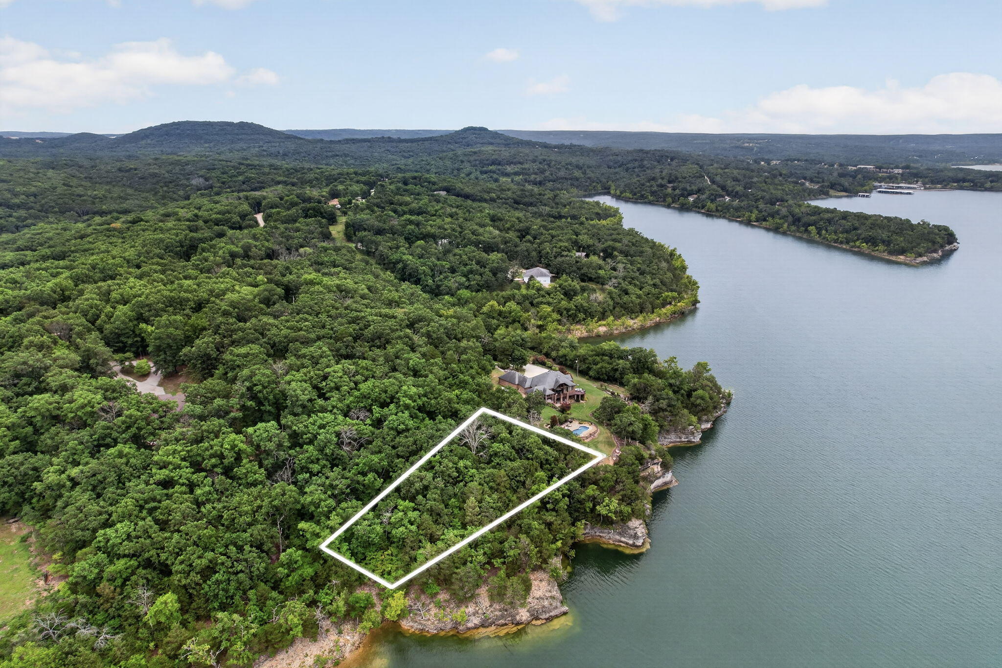 Land for sale – 000  Alyeska Point Road  Lampe, MO