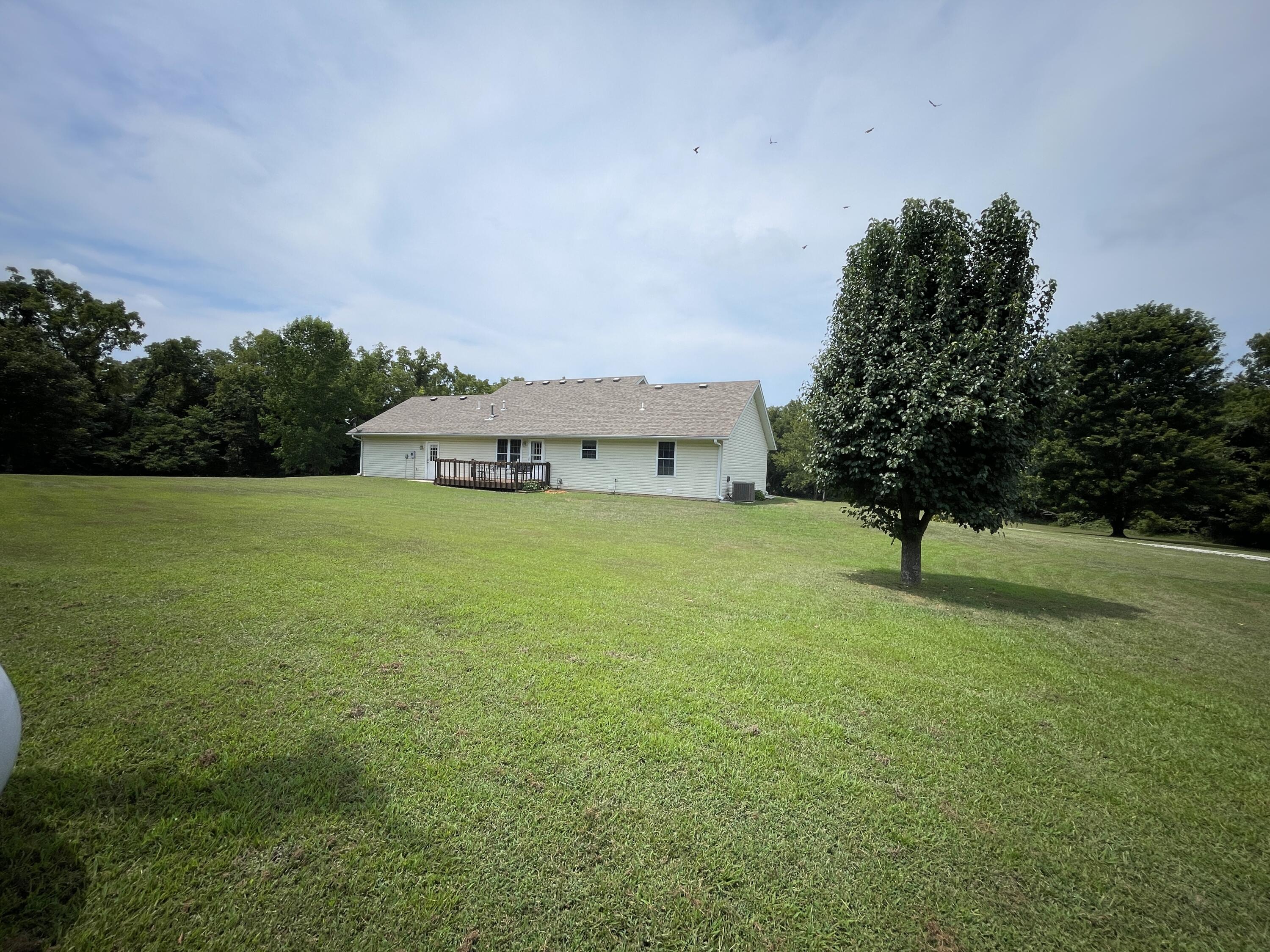 Photo 9 - Residential for sale – 5910 S St Highway 5   Ava, MO
