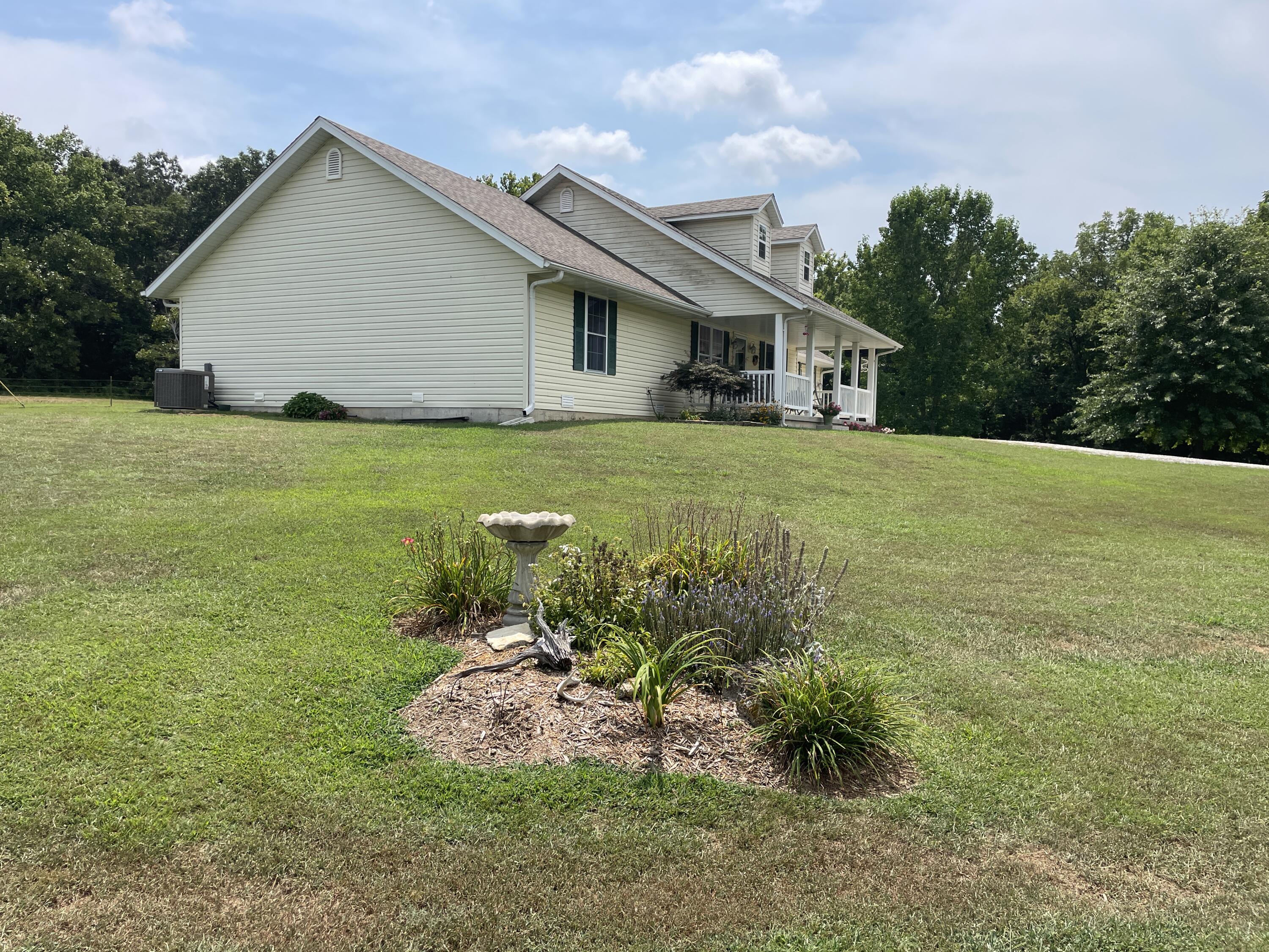 Photo 8 - Residential for sale – 5910 S St Highway 5   Ava, MO