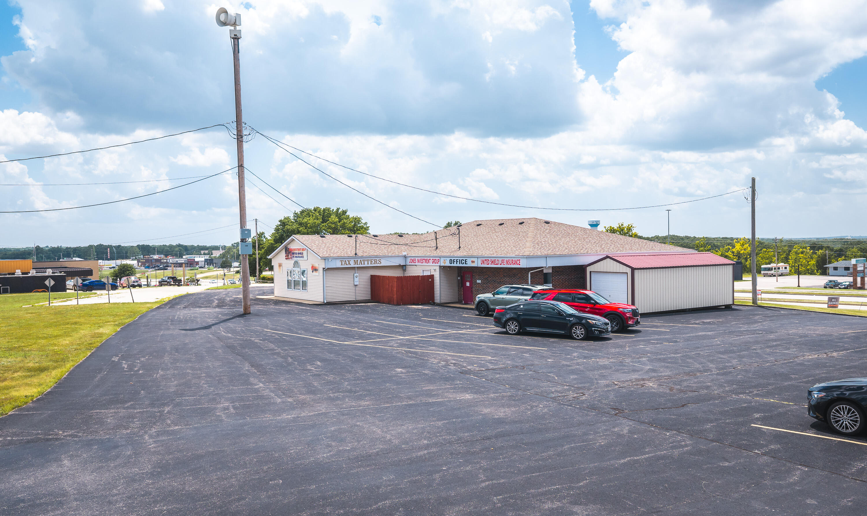 Photo 4 - Commercial Sale for sale – 575  Marshall Drive  St. Robert, MO
