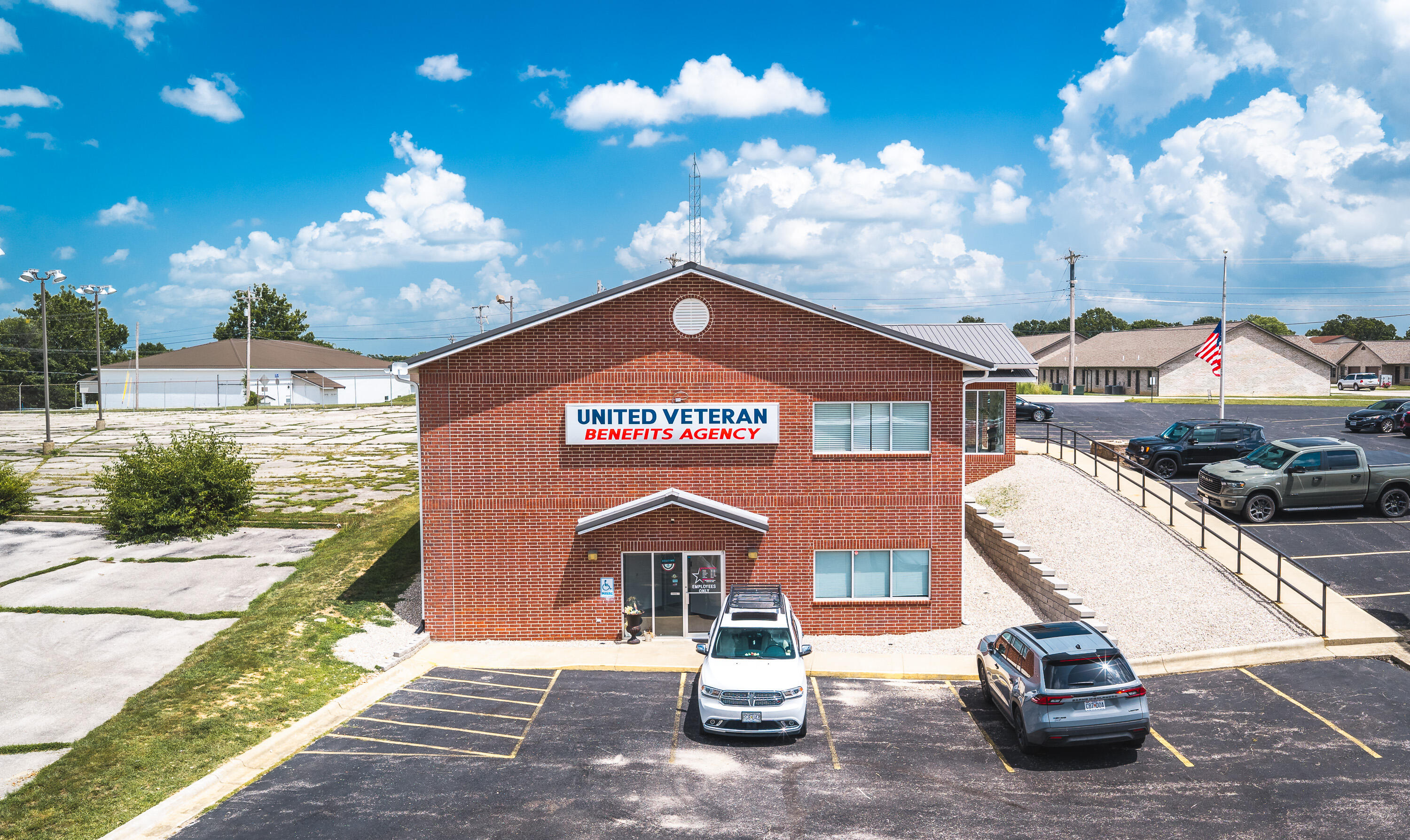 Photo 5 - Commercial Sale for sale – 555  Marshall Drive  St. Robert, MO