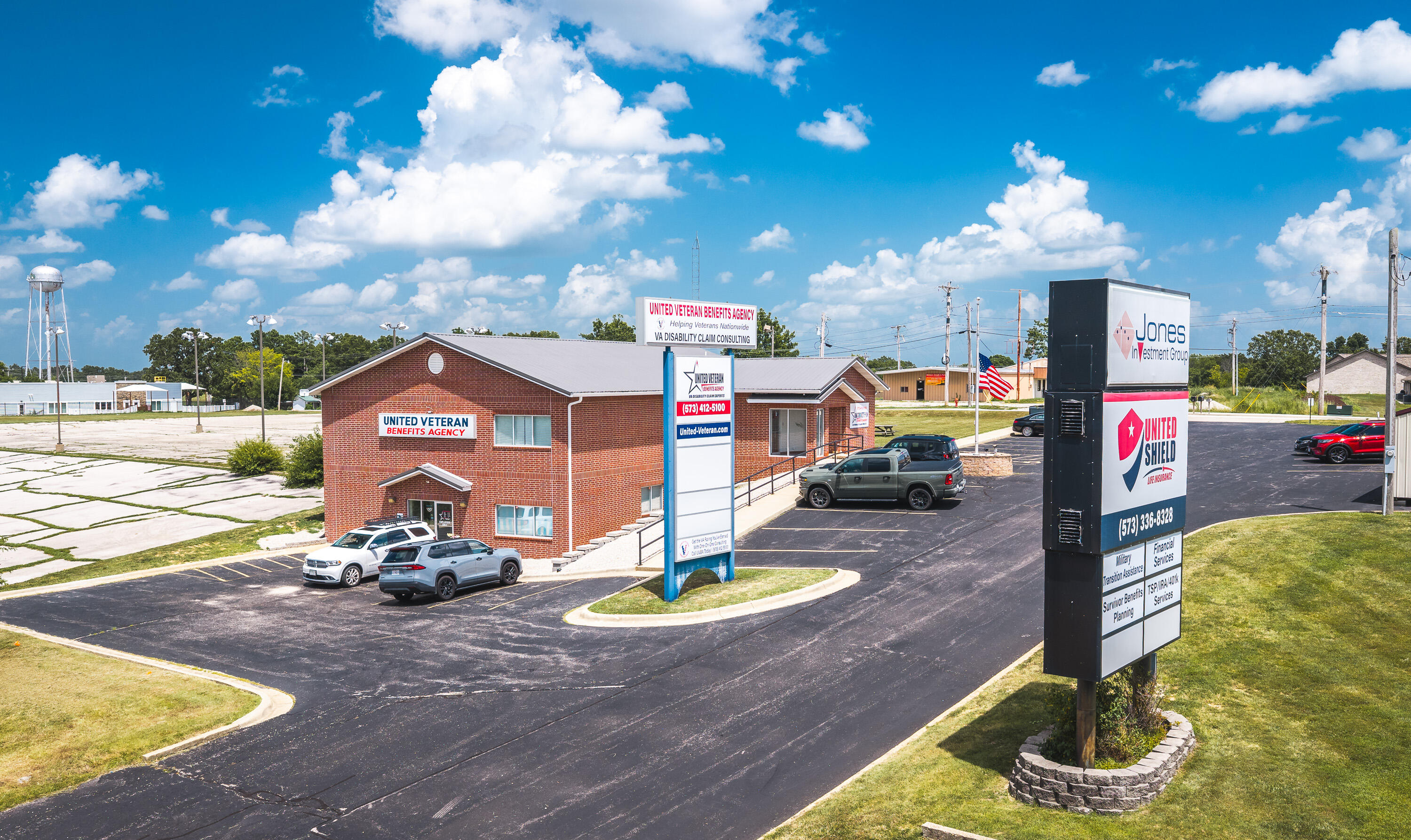 Commercial Sale for sale – 555  Marshall Drive  St. Robert, MO