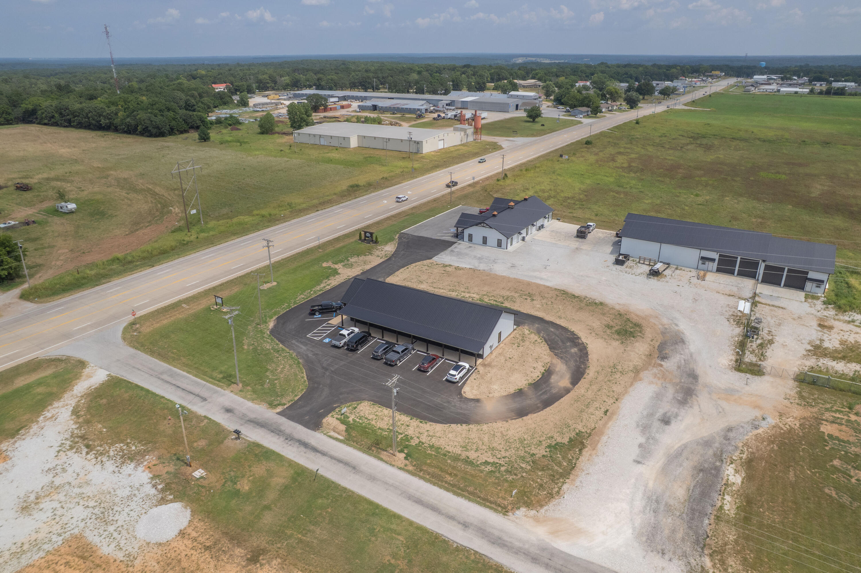 Photo 19 - Commercial Sale for sale – 13225  Jay Drive  Neosho, MO