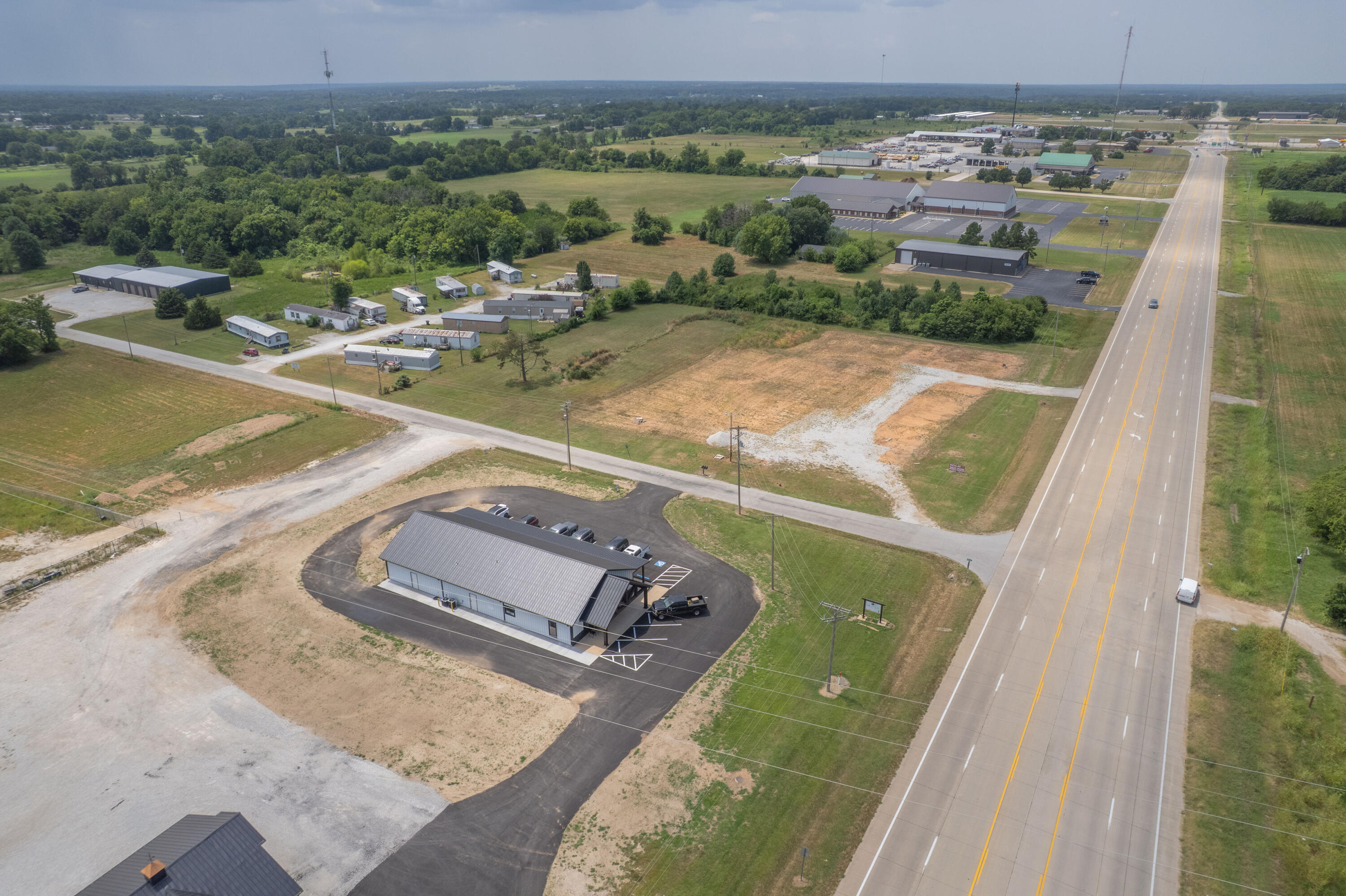 Photo 21 - Commercial Sale for sale – 13225  Jay Drive  Neosho, MO