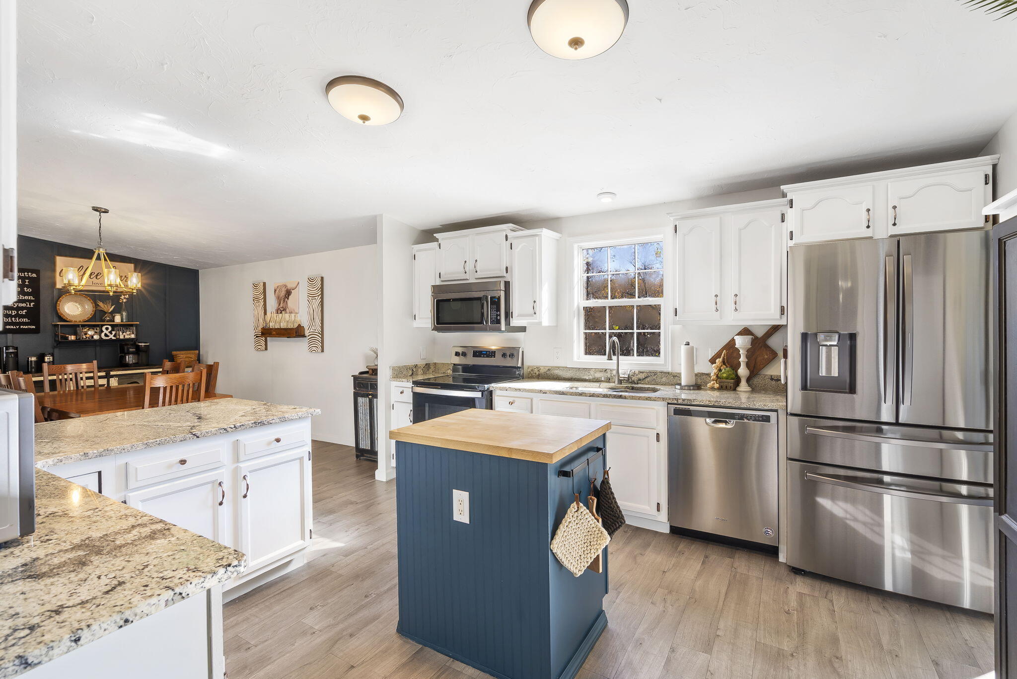 Photo 11 - Residential for sale – 700  Hiawatha Road  Fordland, MO