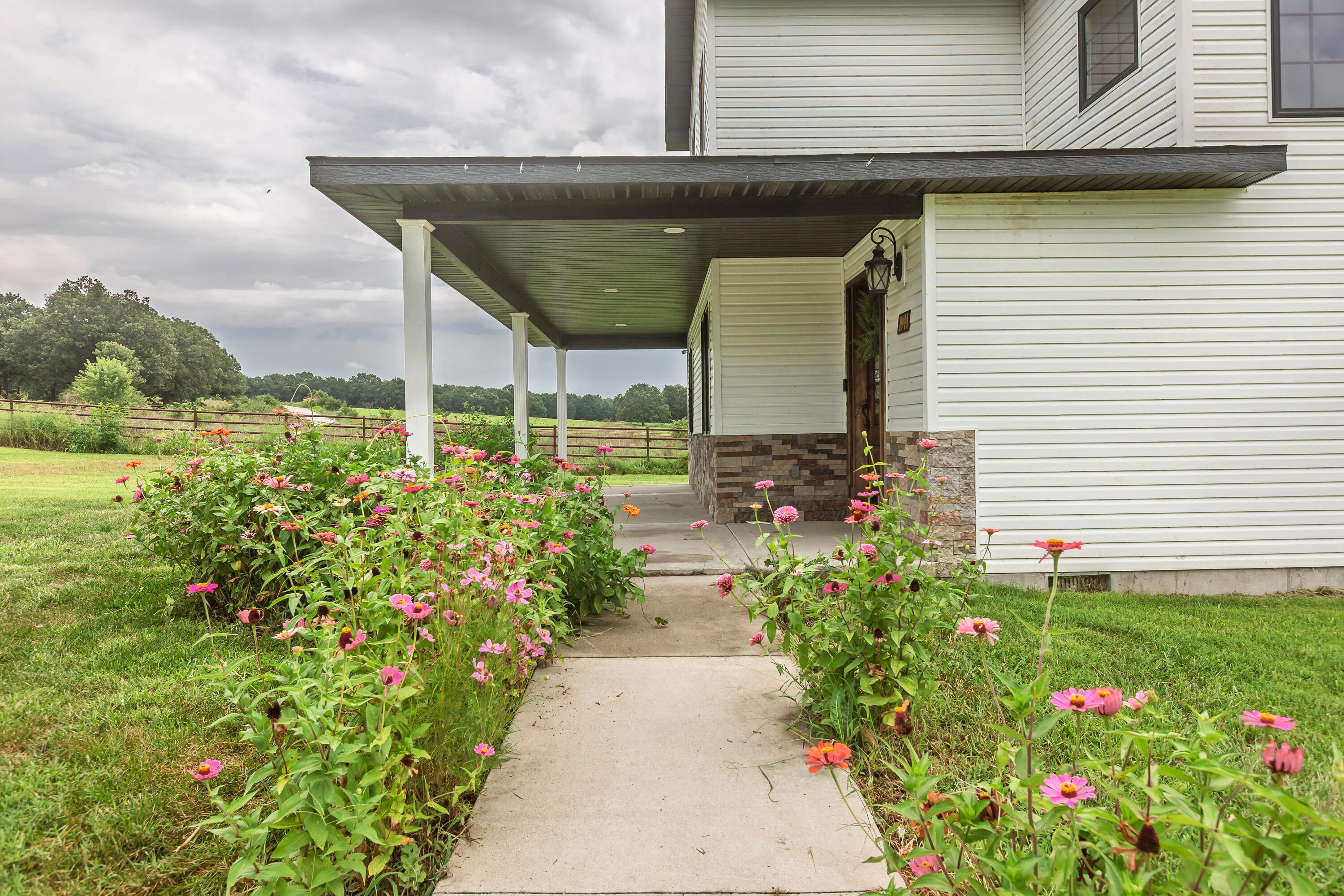 Photo 4 - Residential for sale – 1944  Sampson Road  Niangua, MO