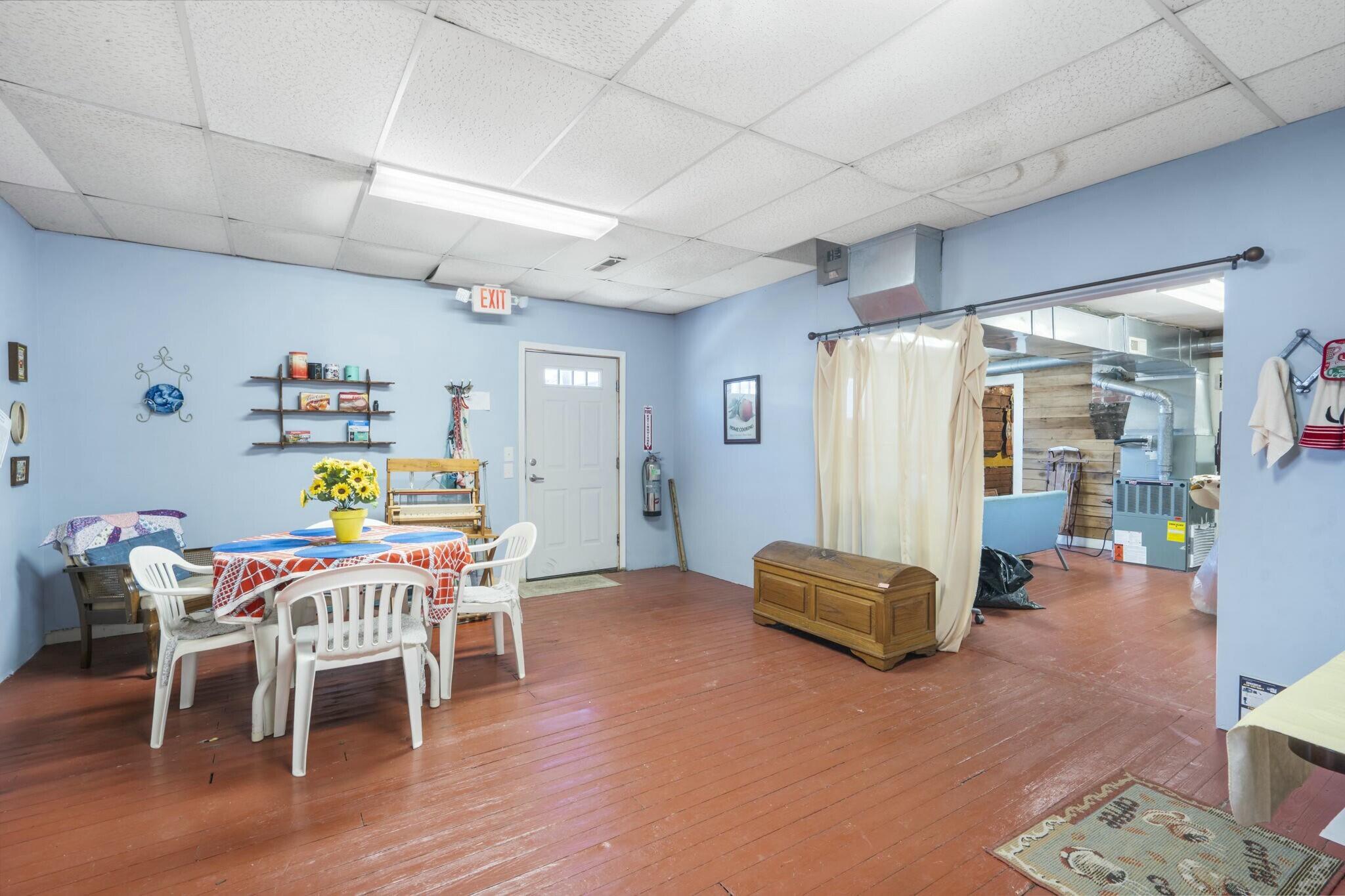 Photo 27 - Commercial Sale for sale – 22186  Main   Reeds Spring, MO