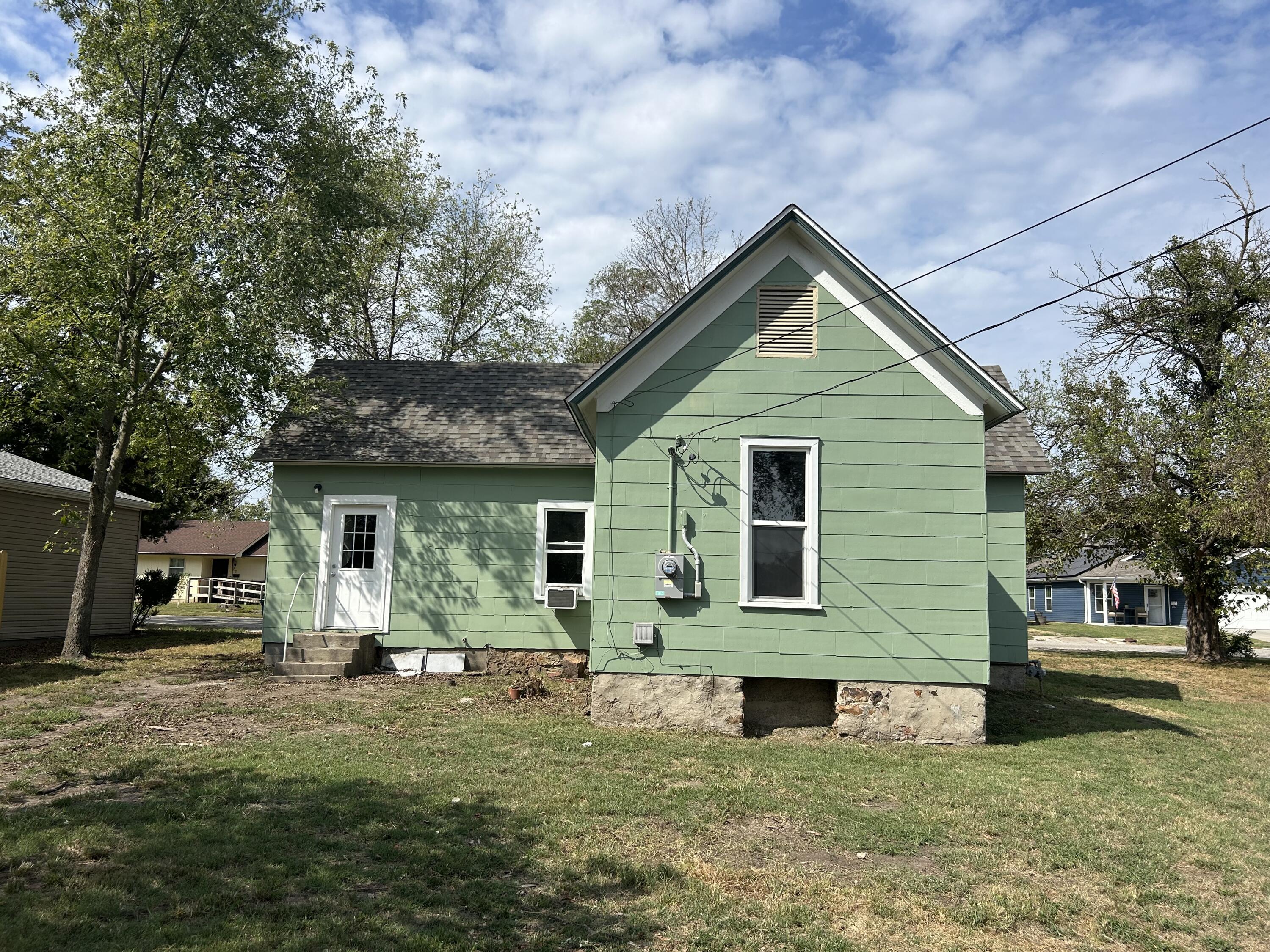 Photo 12 - Residential for sale – 309 S Locust Street  Carterville, MO