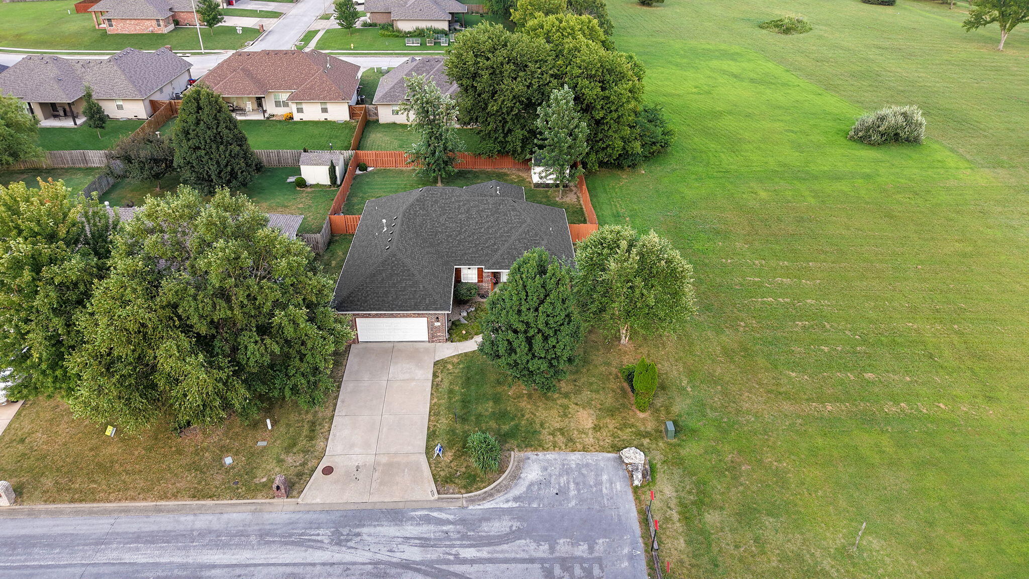 Photo 5 - Residential for sale – 3624 N Bridgewood Avenue  Springfield, MO