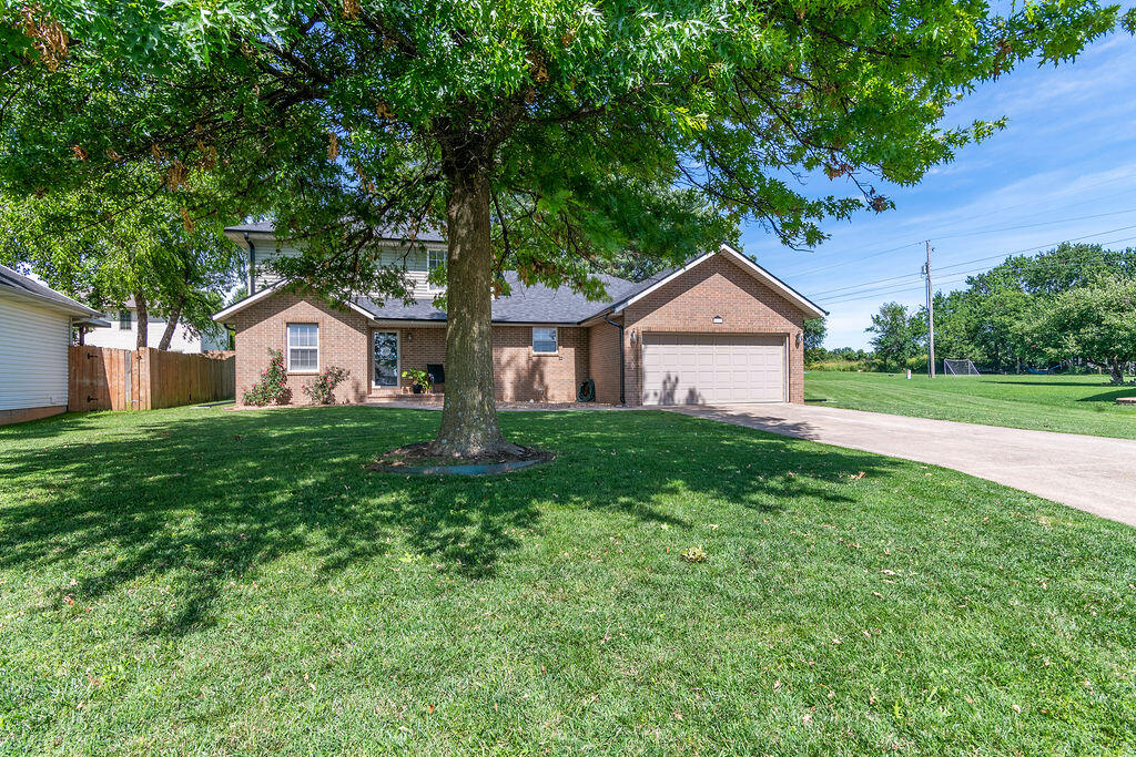 Photo 4 - Residential for sale – 3283 N Nixon Avenue  Springfield, MO