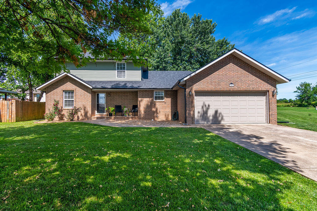 Photo 2 - Residential for sale – 3283 N Nixon Avenue  Springfield, MO