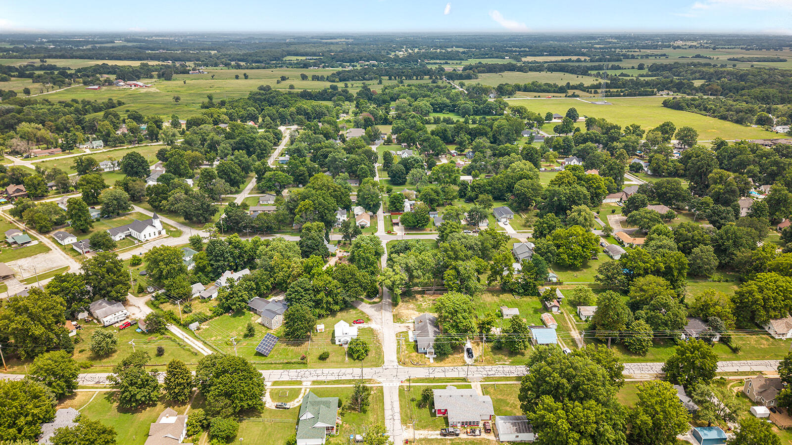 Photo 30 - Residential for sale – 205 S Pine Street  Billings, MO