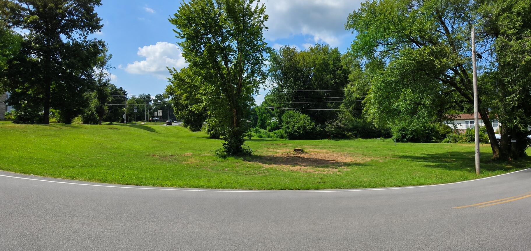 Land for sale – 000 N Main Street Cassville, MO