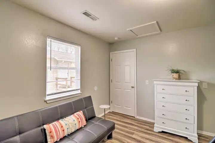 Photo 79 - Commercial Sale for sale – 914-924  Renfrow & 204 W Trish Knight   West Plains, MO