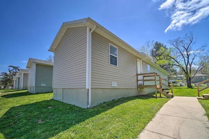 Photo 55 - Commercial Sale for sale – 914-924  Renfrow & 204 W Trish Knight   West Plains, MO