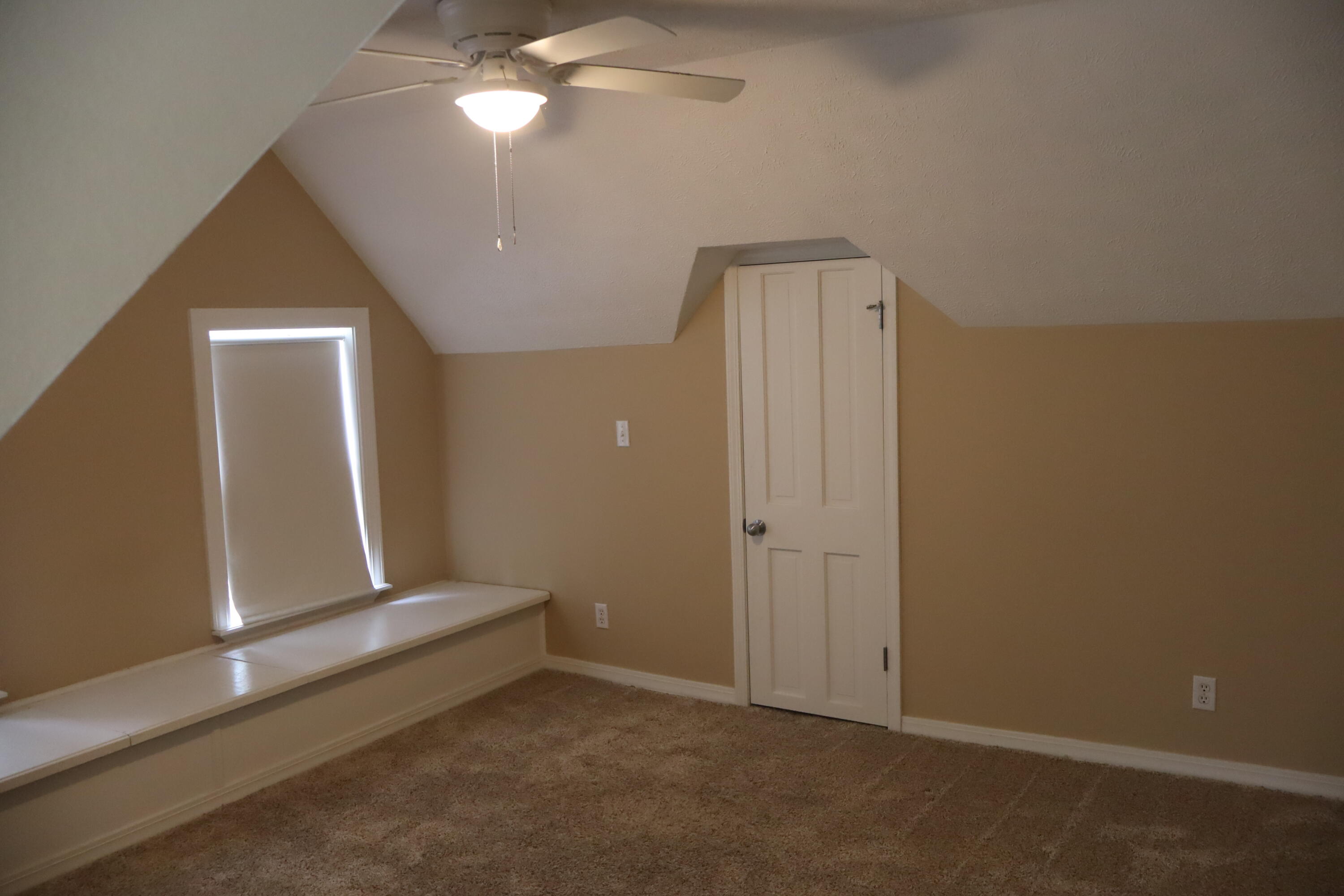 Photo 23 - Residential for sale – 715 E Lynn Street  Springfield, MO