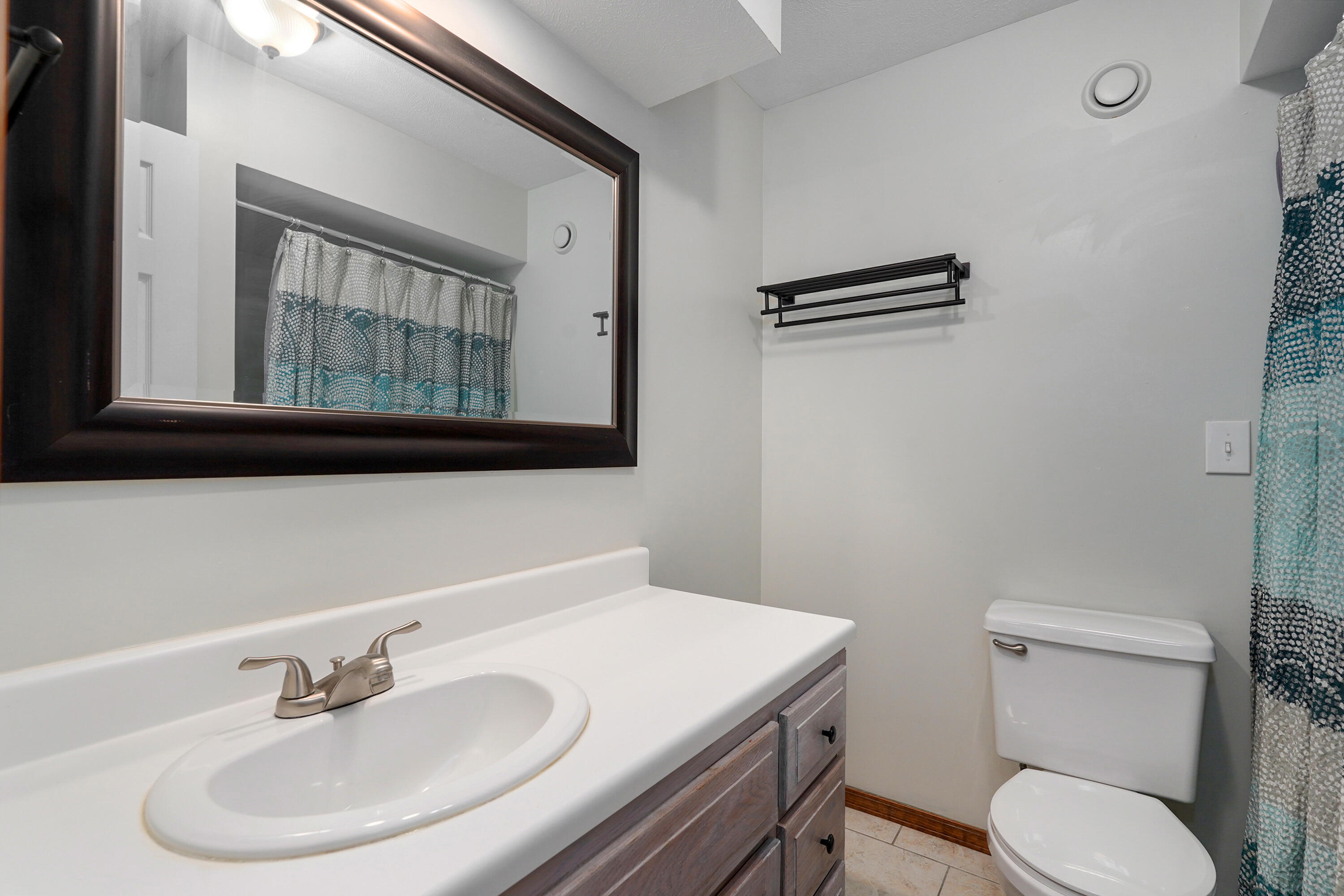 Photo 33 - Residential for sale – 228 E Osage Drive  Springfield, MO