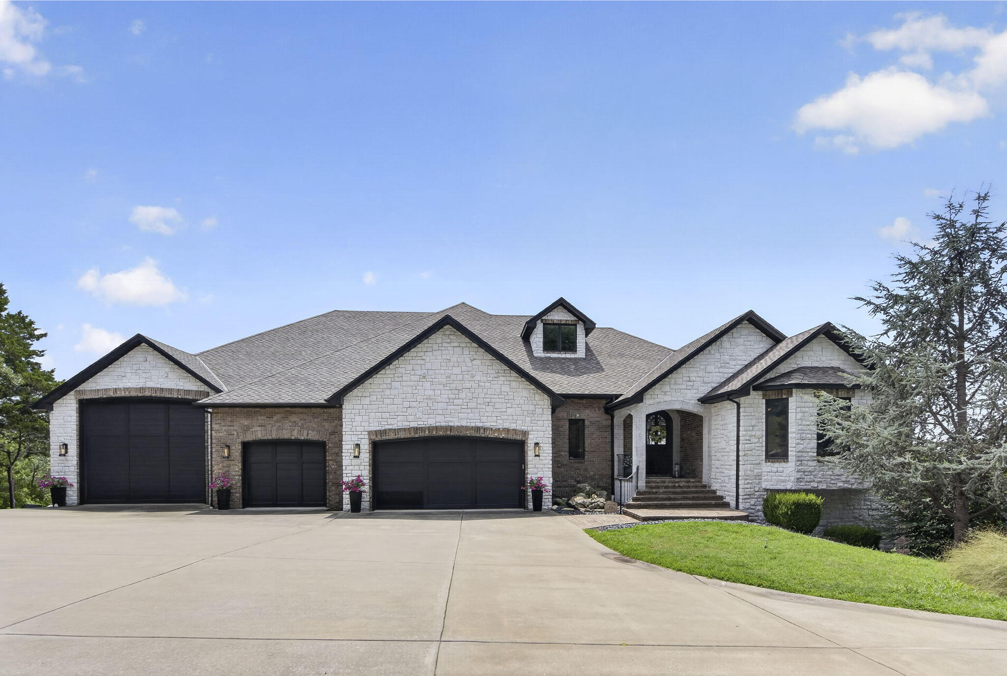 Photo 7 - Residential for sale – 190  Highland Drive  Hollister, MO
