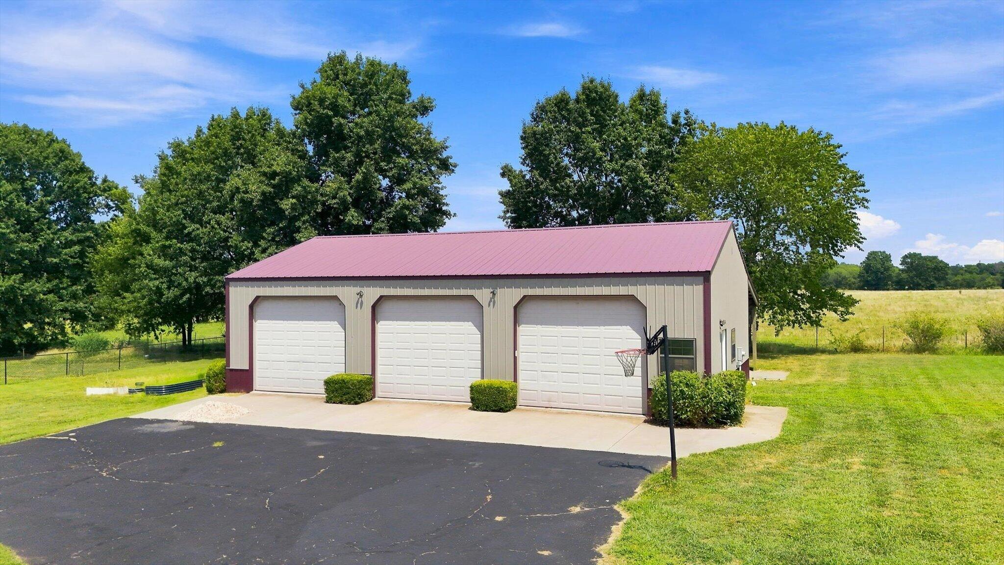 Photo 49 - Residential for sale – 307  Evan Road  Billings, MO
