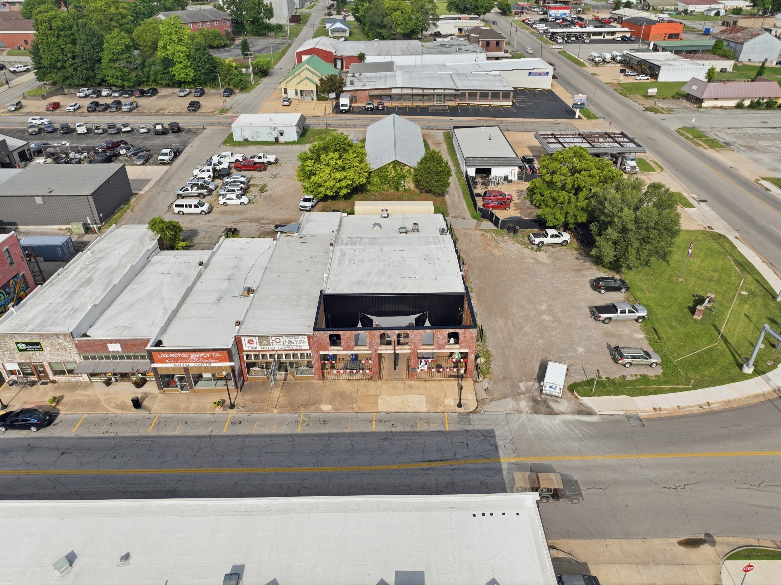 Photo 33 - Commercial Sale for sale – 409  Washington Avenue  West Plains, MO