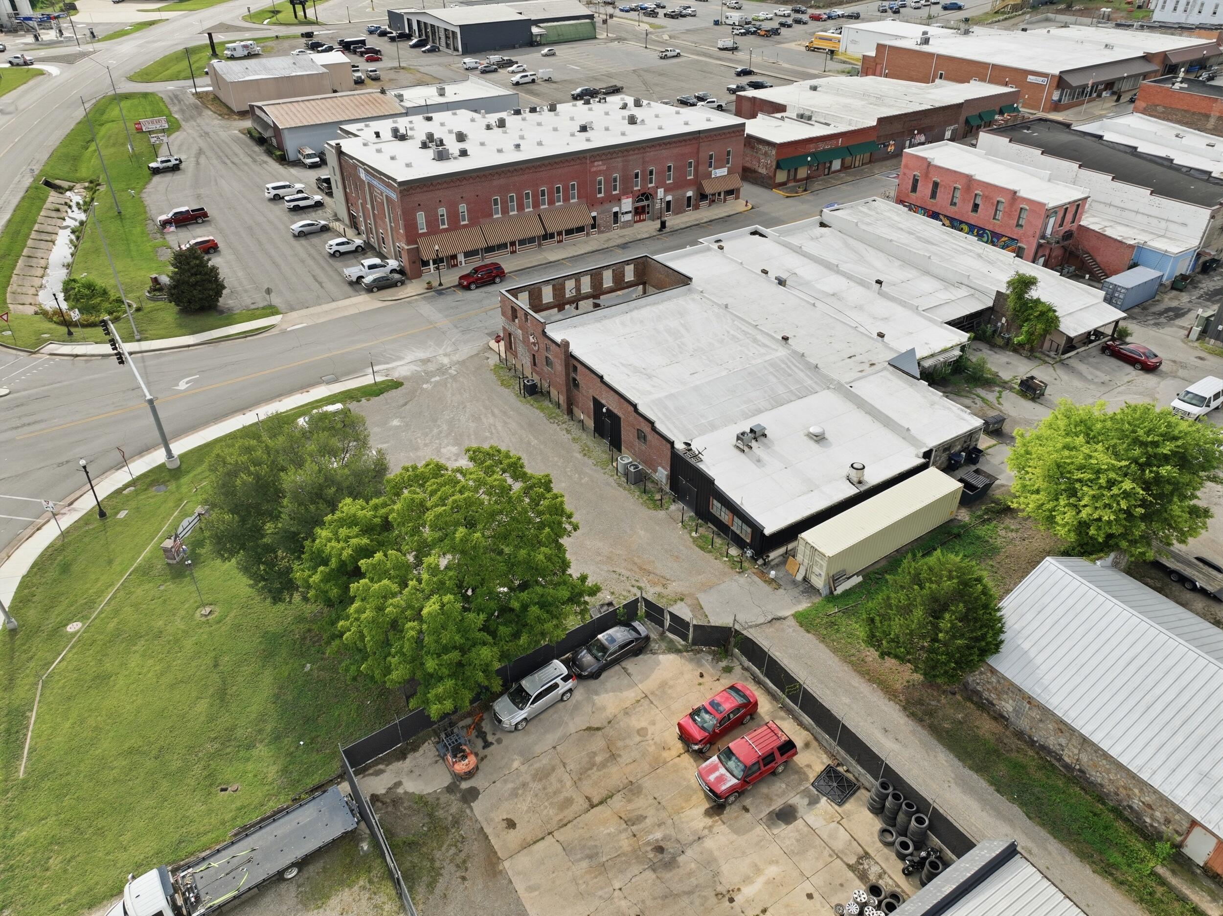 Photo 35 - Commercial Sale for sale – 409  Washington Avenue  West Plains, MO