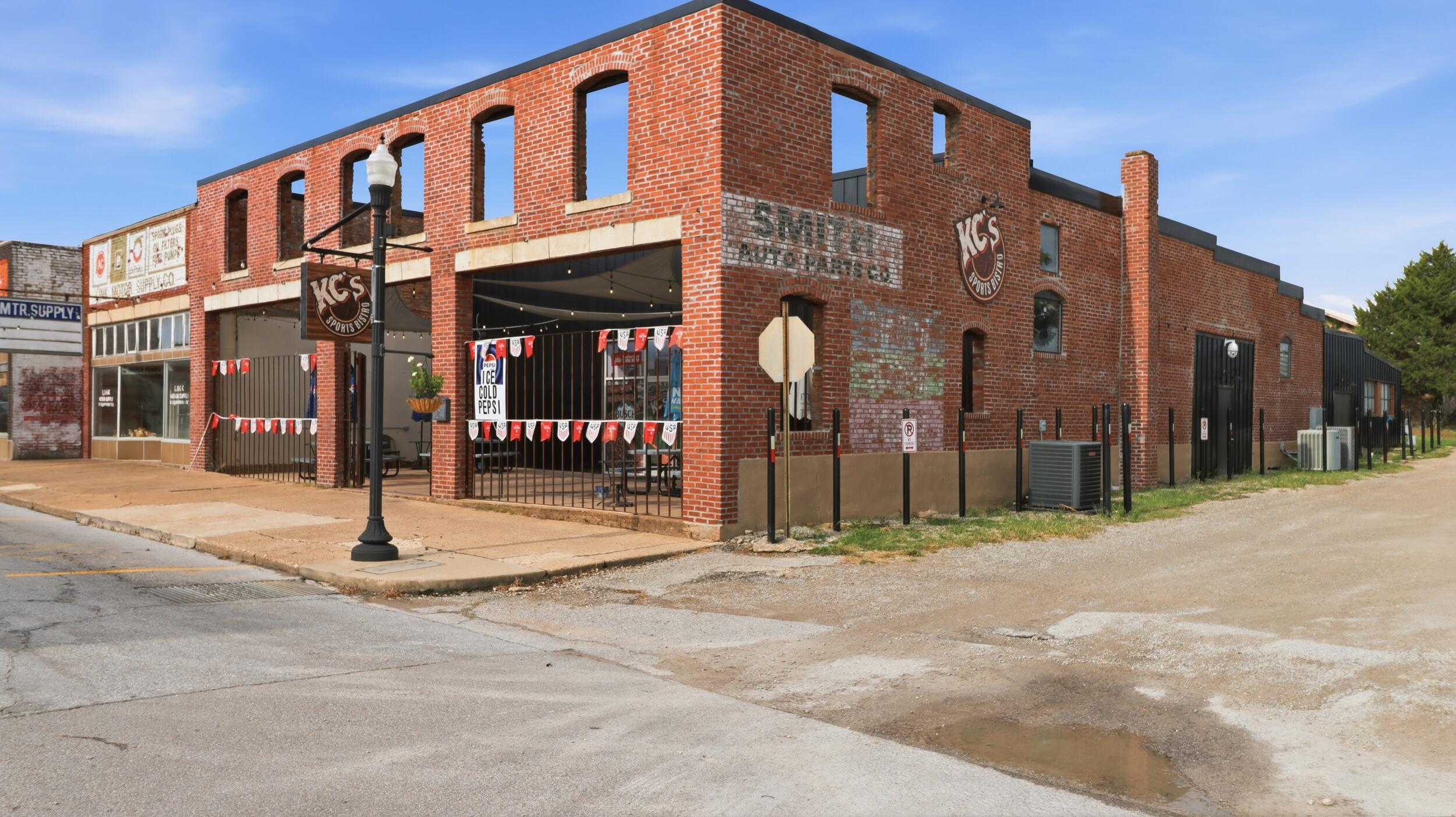 Commercial Sale for sale – 409 Washington Avenue West Plains, MO